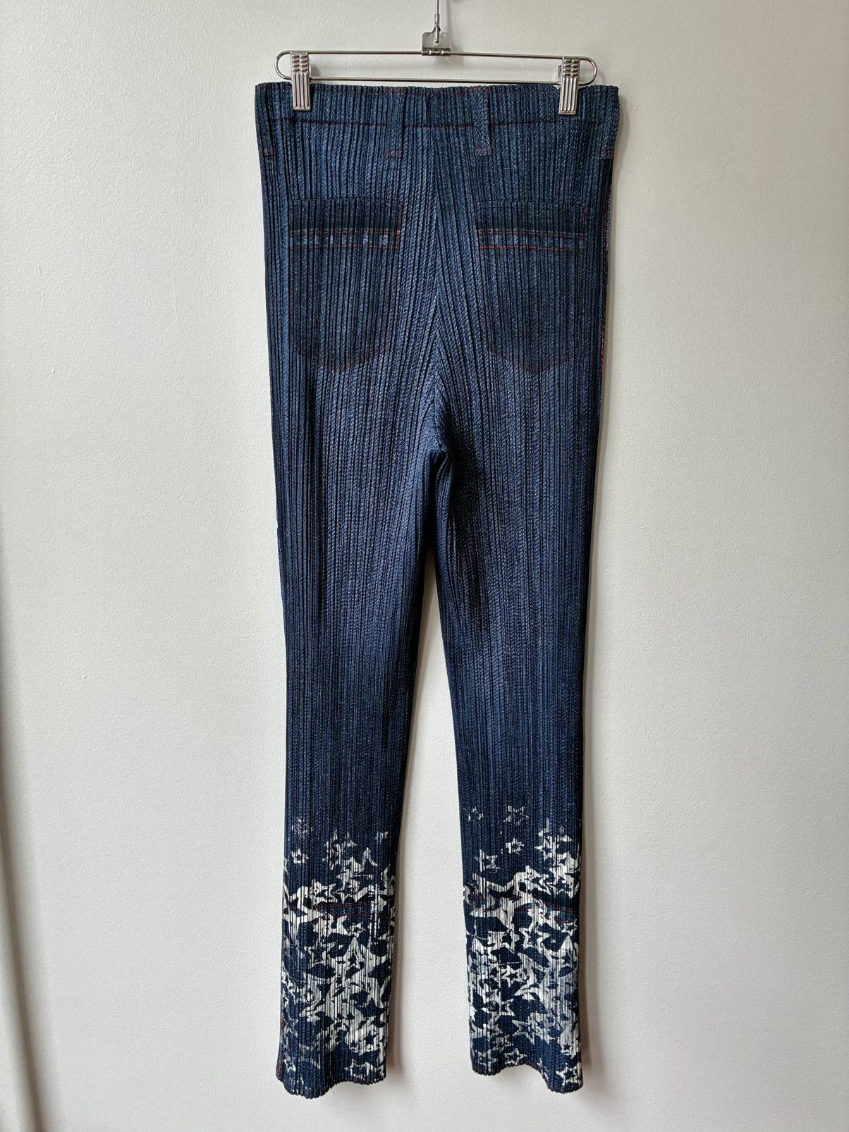Pleats Please Issey Miyake PLEATS PLEASE Trompe L’Oeil Denim Printed Pants Size US 32 / EU 48 - 12 Thumbnail