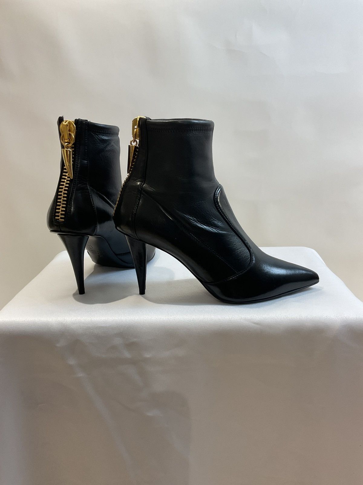 Giuseppe Zanotti Giuseppe Zanotti Black Leather Ankle Boots Size US 7 / IT 37 - 1 Thumbnail