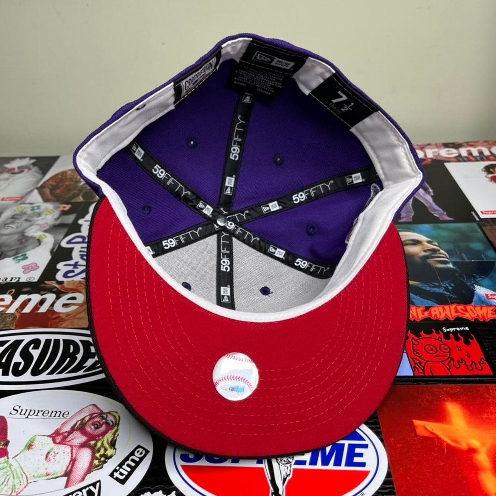 MLB × New Era Toronto Blue Jays 25th Anniversary Red Brim New Era Fitted Size ONE SIZE - 4 Thumbnail