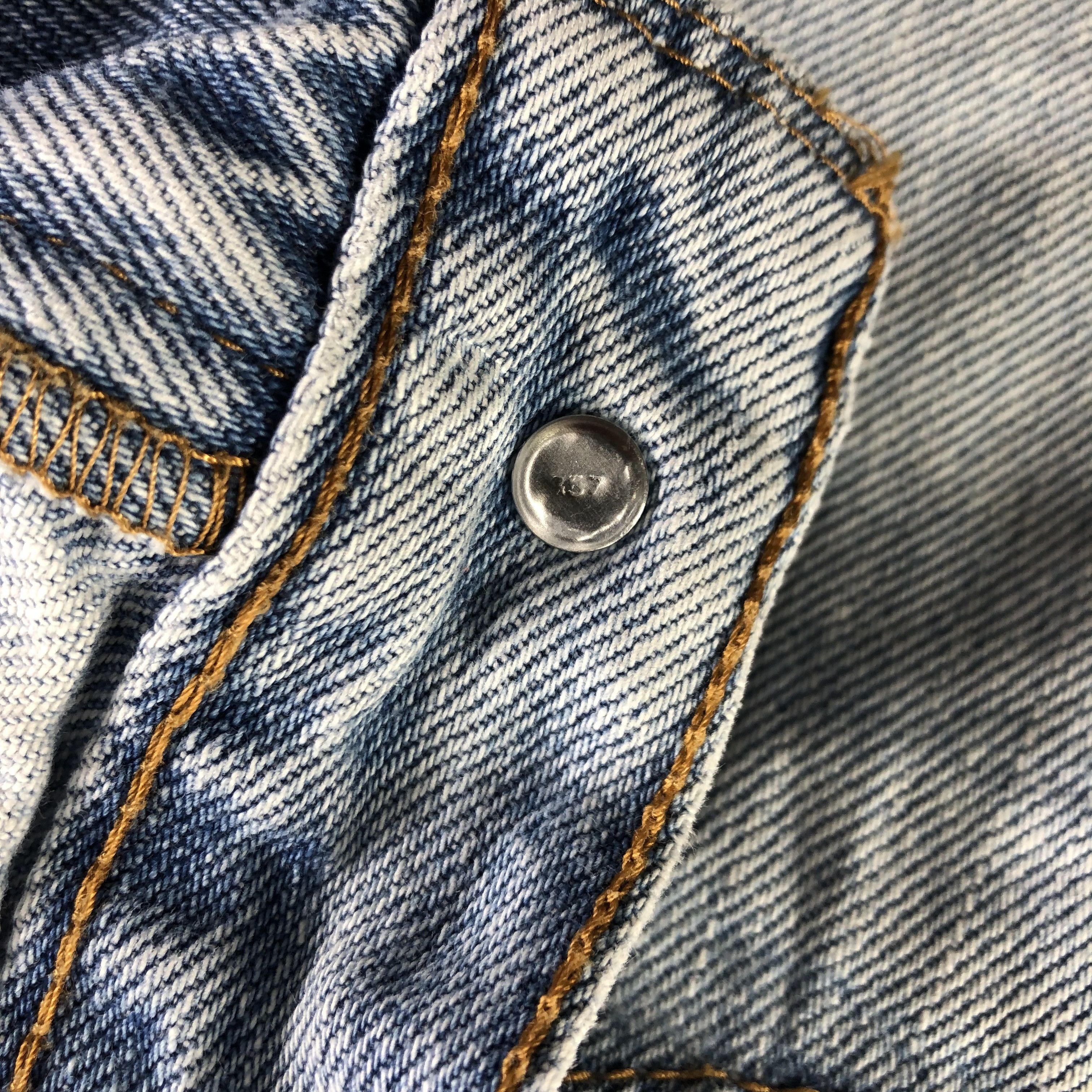 Levi's × Vintage Vintage Light Wash Levis Jeans-JM3454 Size 36" / US 14 / IT 50 - 10 Thumbnail