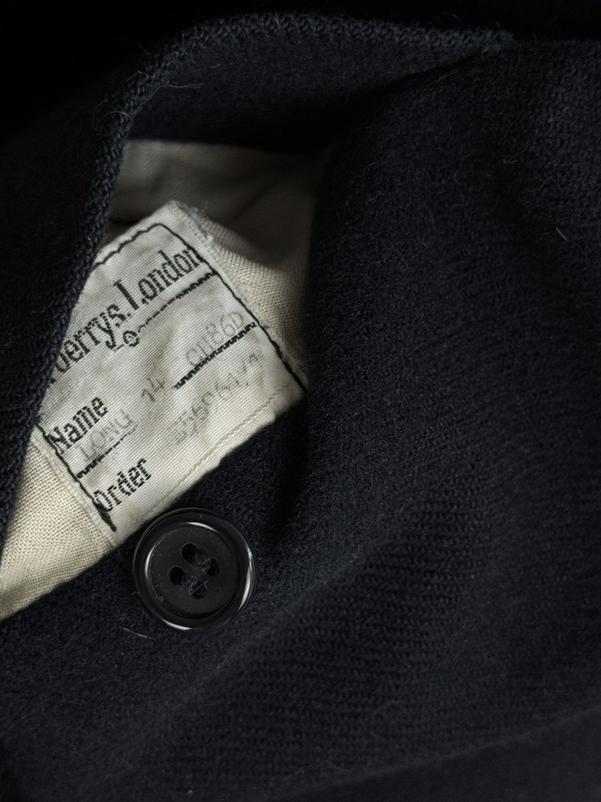 Burberry × Vintage Vintage cashmere coat Burberry 90s original luxury item Size US L / EU 52-54 / 3 - 5 Thumbnail