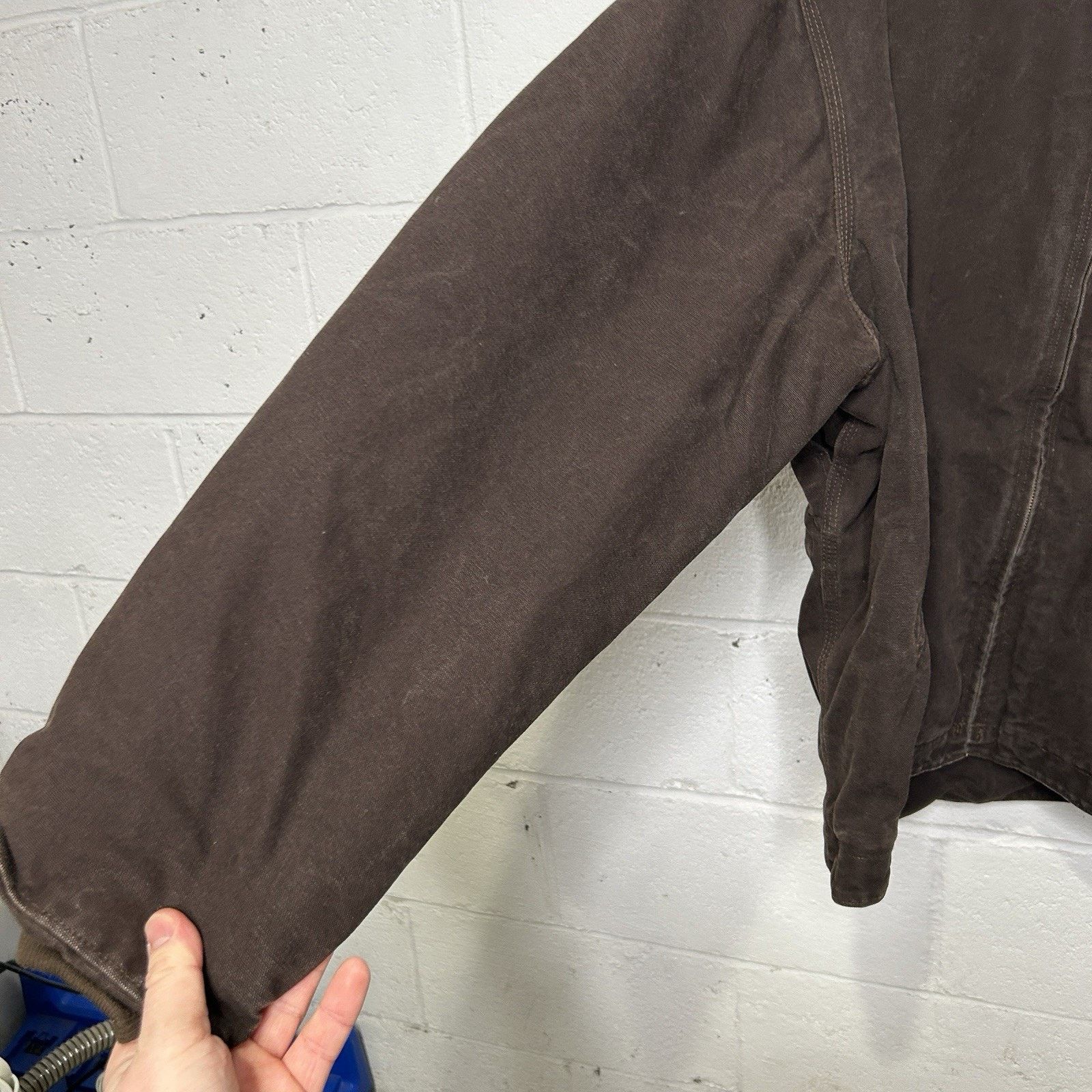 Carhartt VTG Carhartt Sherpa-Lined Hooded Detroit Jacket “Dark Brown” Size US XL / EU 56 / 4 - 5 Thumbnail