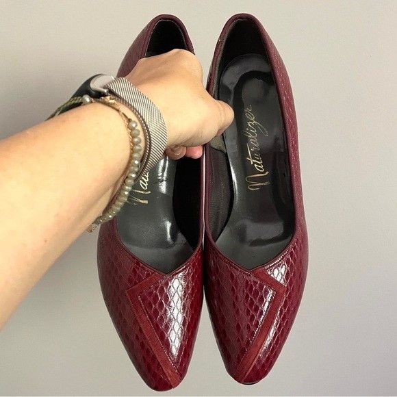 Vintage Vintage 80s Wine Red Almond Toe Leather Heels - 7.5 - 8 Size US 7.5 / IT 37.5 - 3 Thumbnail