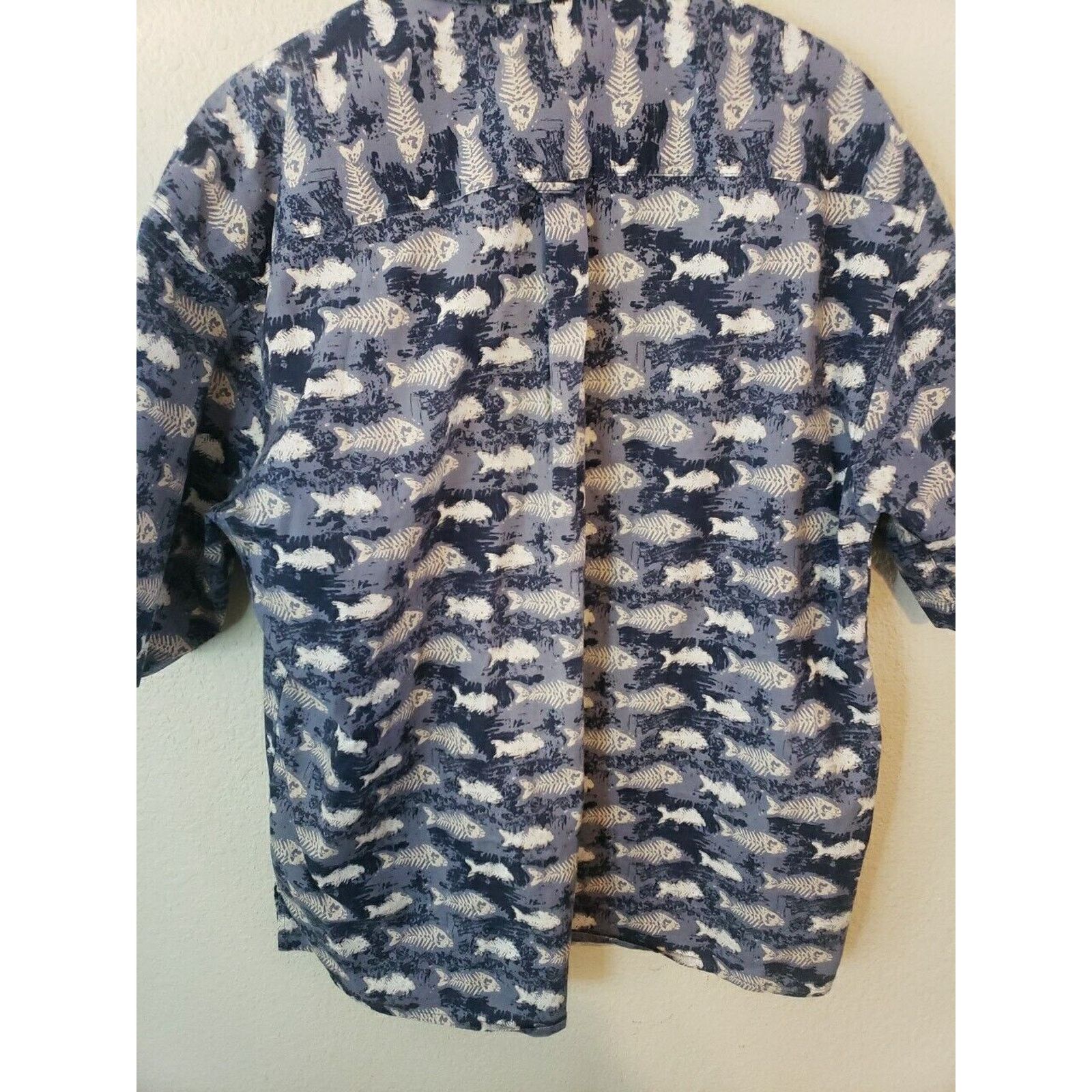 North River Outfitters North River Skelton Fish Fishing CASUAL Shirt Size LARGE? Size US L / EU 52-54 / 3 - 8 Thumbnail