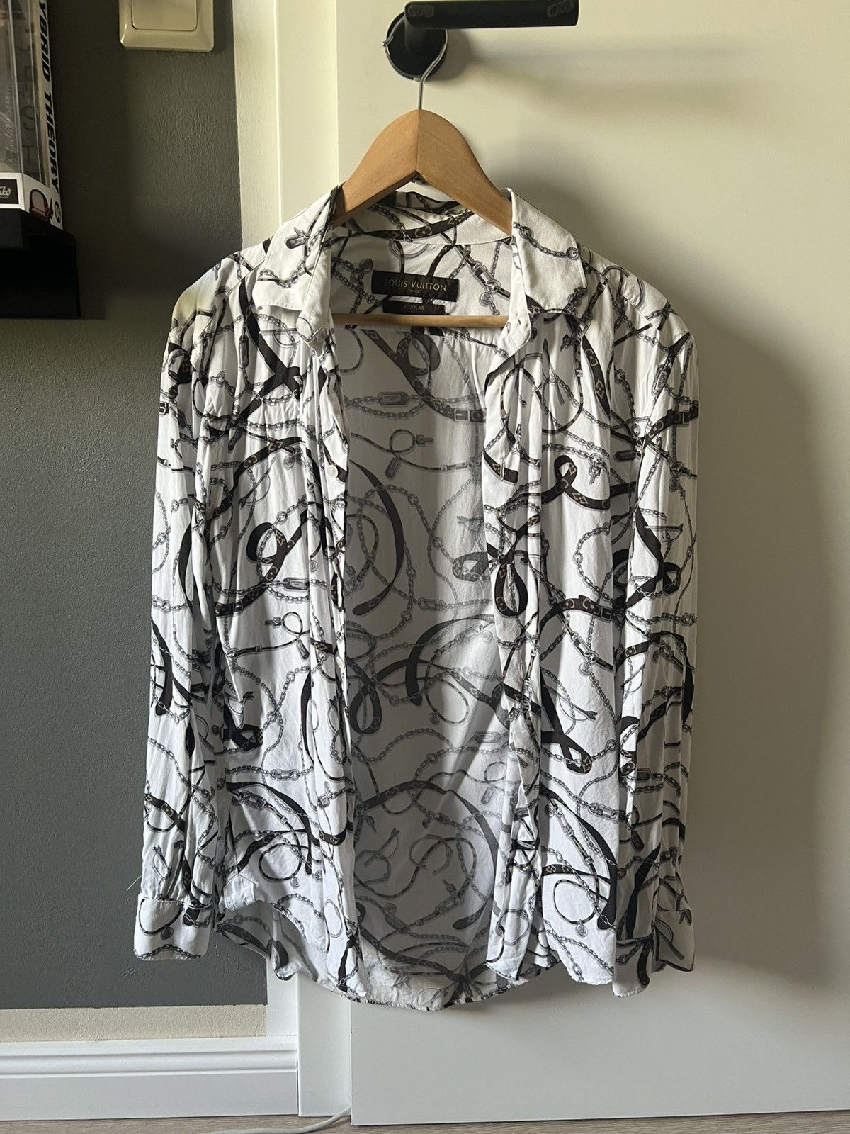 Louis Vuitton Louis Vuitton Chain & Belt Print Shirt Size US S / EU 44-46 / 1 - 1 Thumbnail