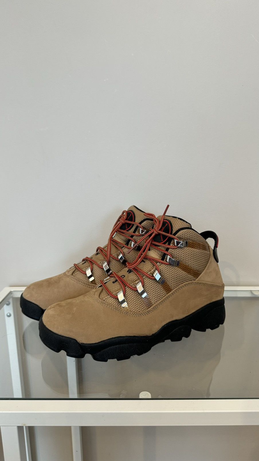 Jordan Brand × Nike Nike Air Jordan Winterized 6 Rings Rocky Tan FV3826-202 Size US 8.5 / EU 41-42 - 1 Thumbnail