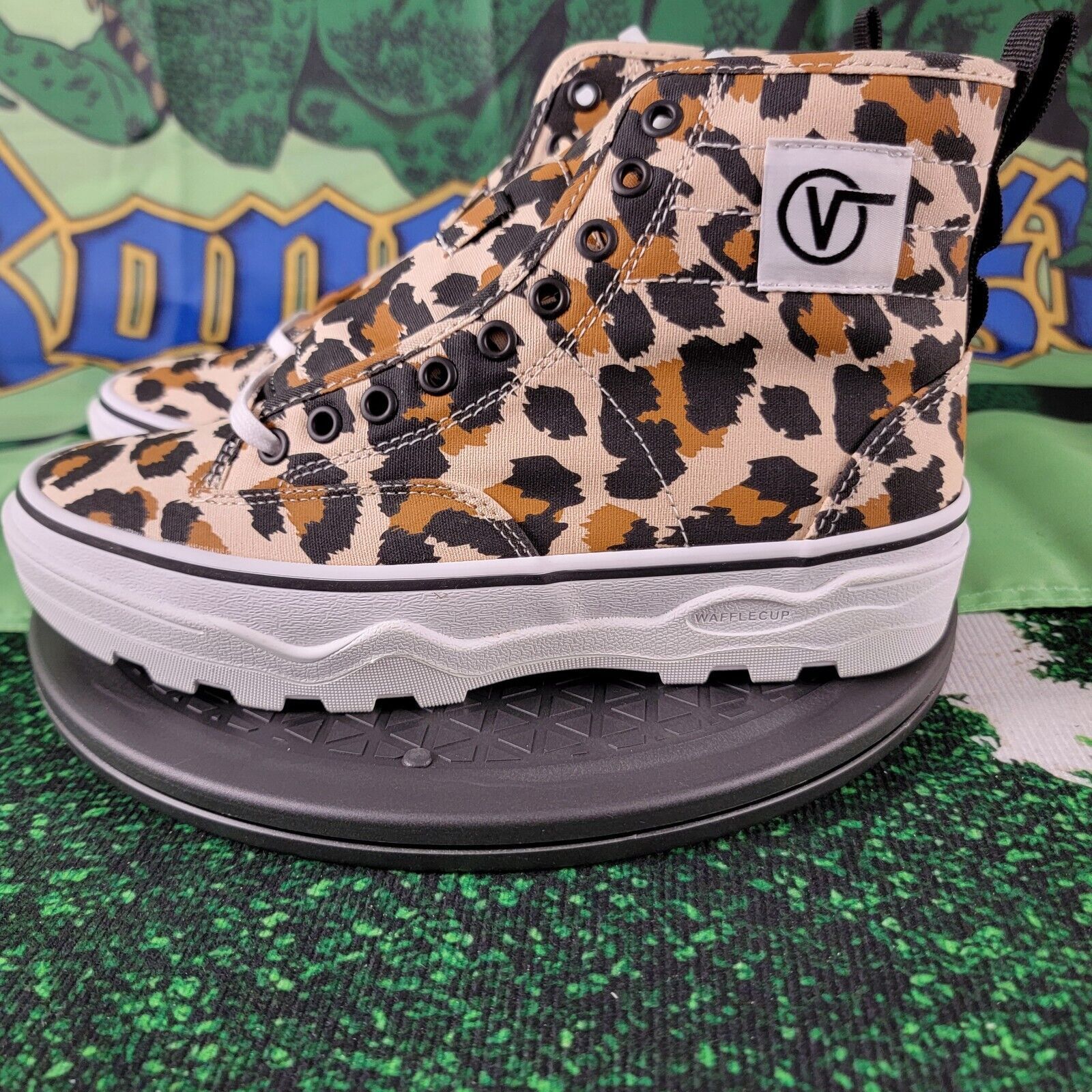Vans VANS Sentry WC Leopard (Shifting Sand) M Sz 7.5 | W Sz 9 Size US 9 / IT 39 - 1 Thumbnail