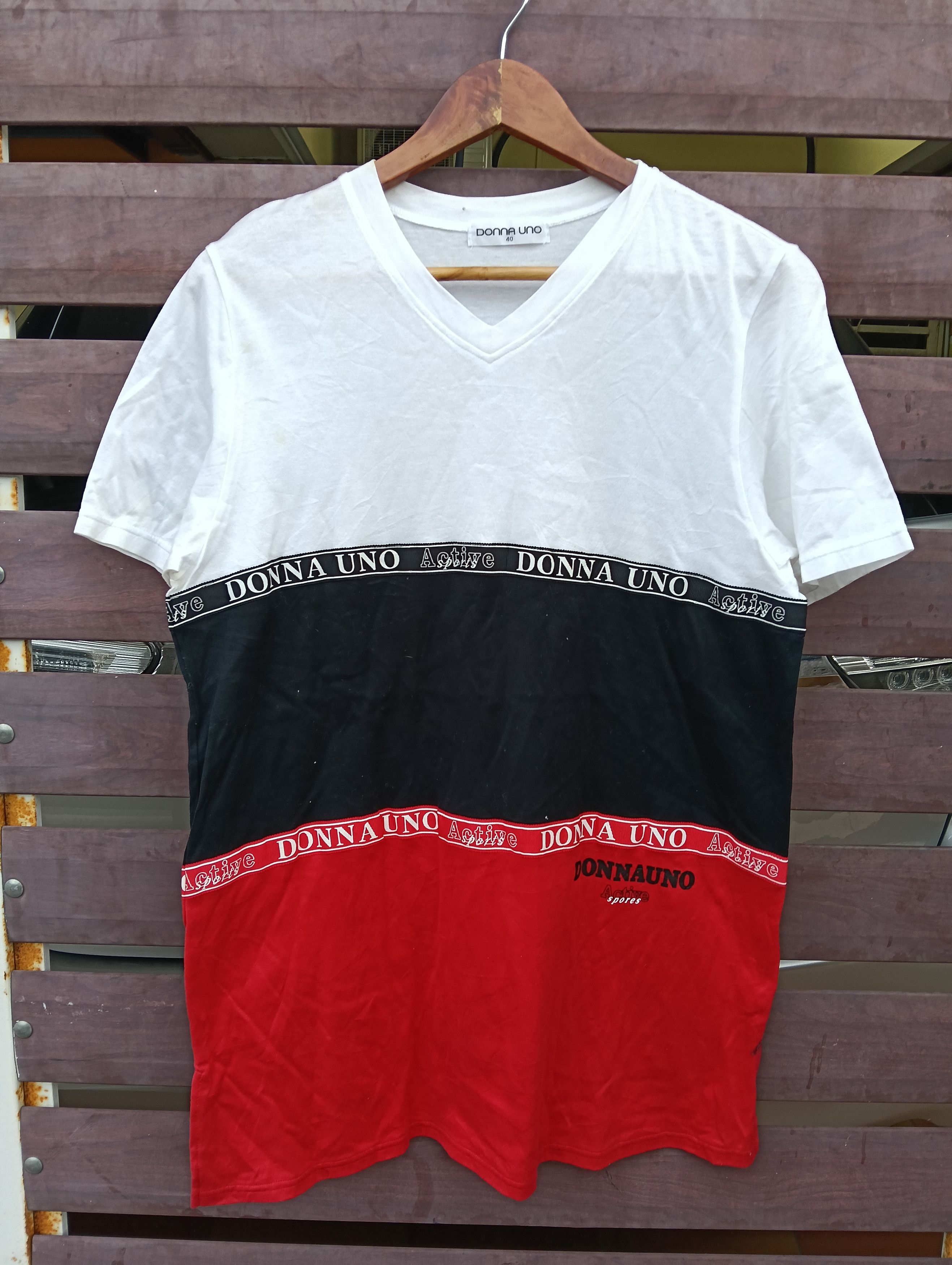 Japanese Brand DONNA UNO TSHIRT. Size US M / EU 48-50 / 2 - 1 Thumbnail