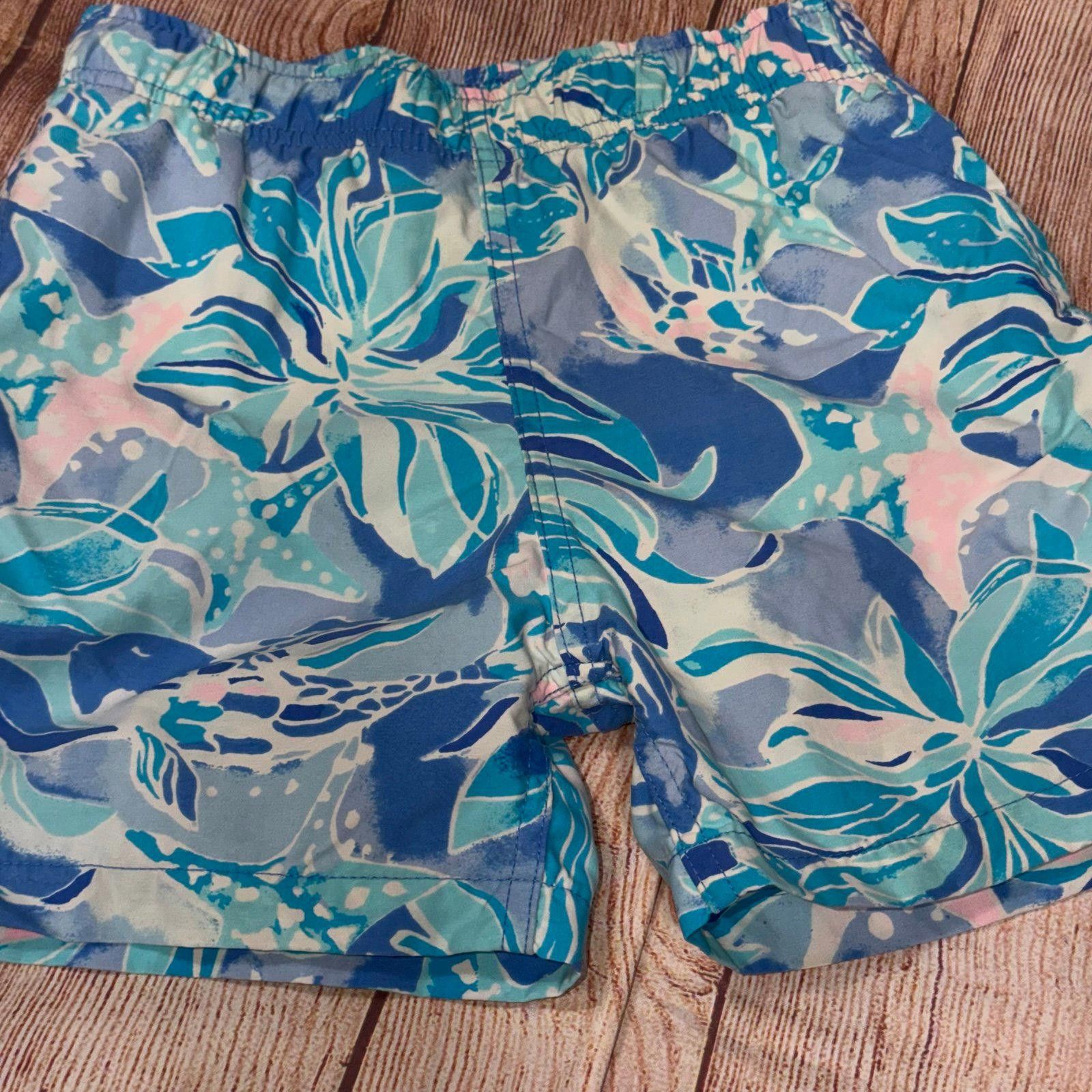 Other Lilly Pulitzer Boys Capri Trunk Medium Swim Shorts Size US 26 / EU 42 - 3 Thumbnail
