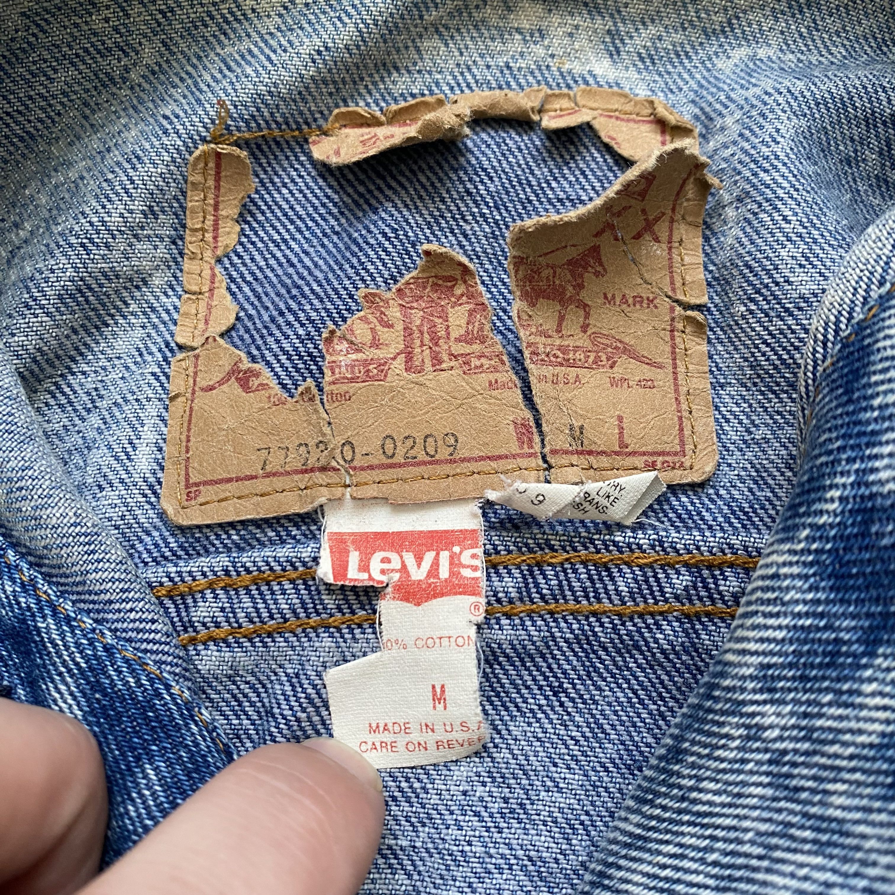 Levi's Vintage Clothing Vintage 80s Levis Trucker denim jacket distressed Size US M / EU 48-50 / 2 - 6 Thumbnail