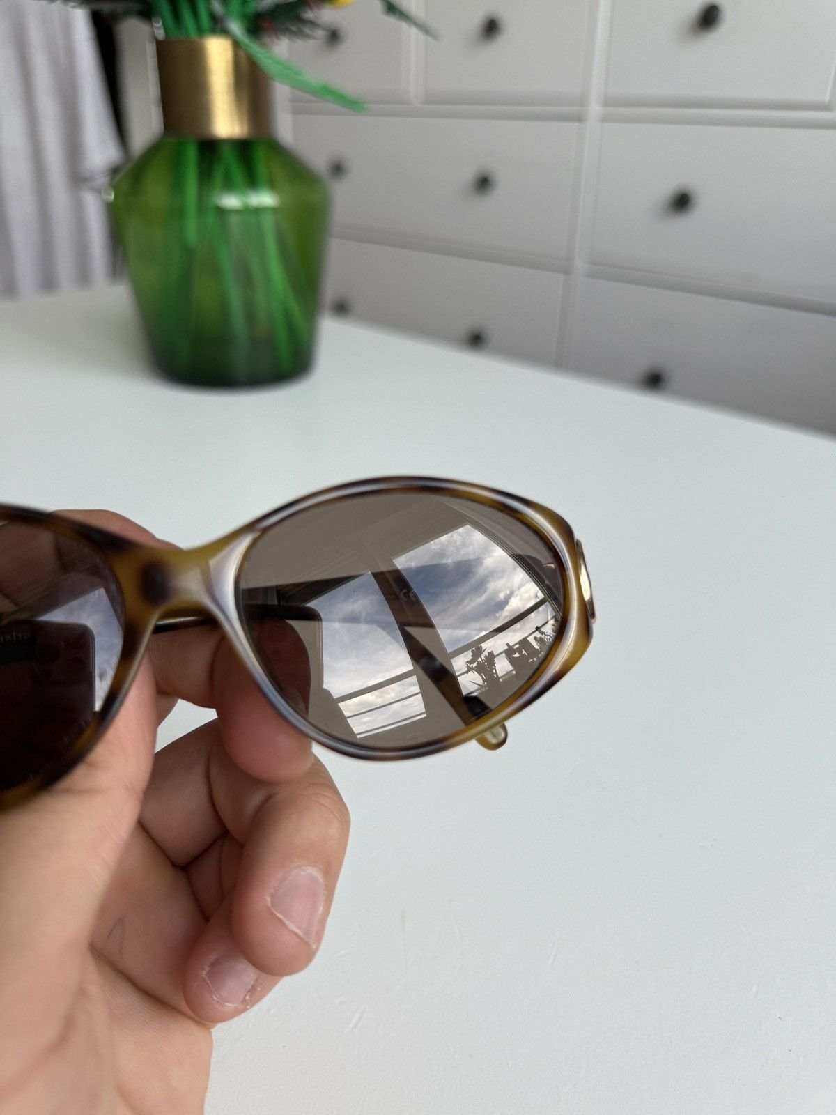 Dior Vintage 90s Christian Dior oval sunglasses old money luxury Size ONE SIZE - 9 Thumbnail