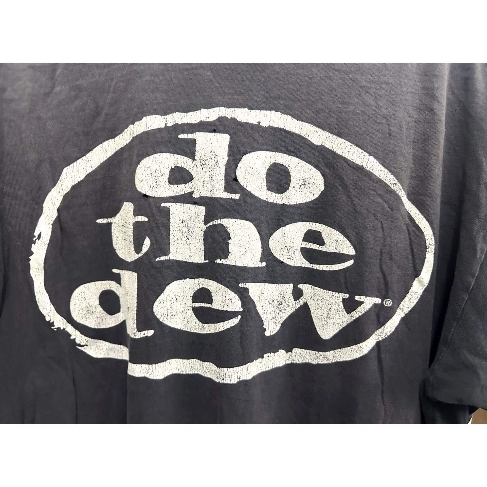 The Mountain VTG 90s Gradient Sun Faded Do The Mountain Dew Worn Cotton Soda T-Shirt XL Shirt Men Black Size US XL / EU 56 / 4 - 5 Thumbnail