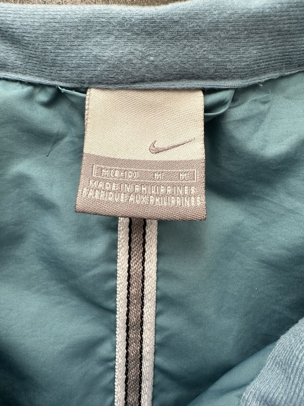 Nike × Vintage Vintage Women’s Nike Teal Rain Jacket Size S / US 4 / IT 40 - 4 Thumbnail