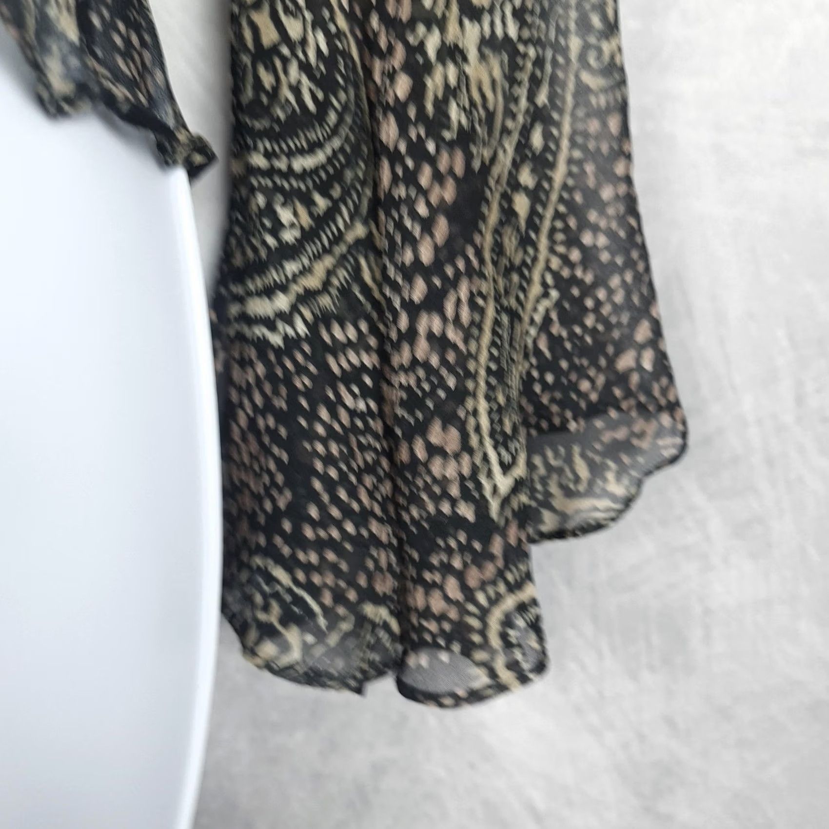 Bell VINTAGE Y2K Whimsy Fairy Top Womens Small Black Beaded Ruffle Bell Sleeve Blouse Size S / US 4 / IT 40 - 6 Thumbnail