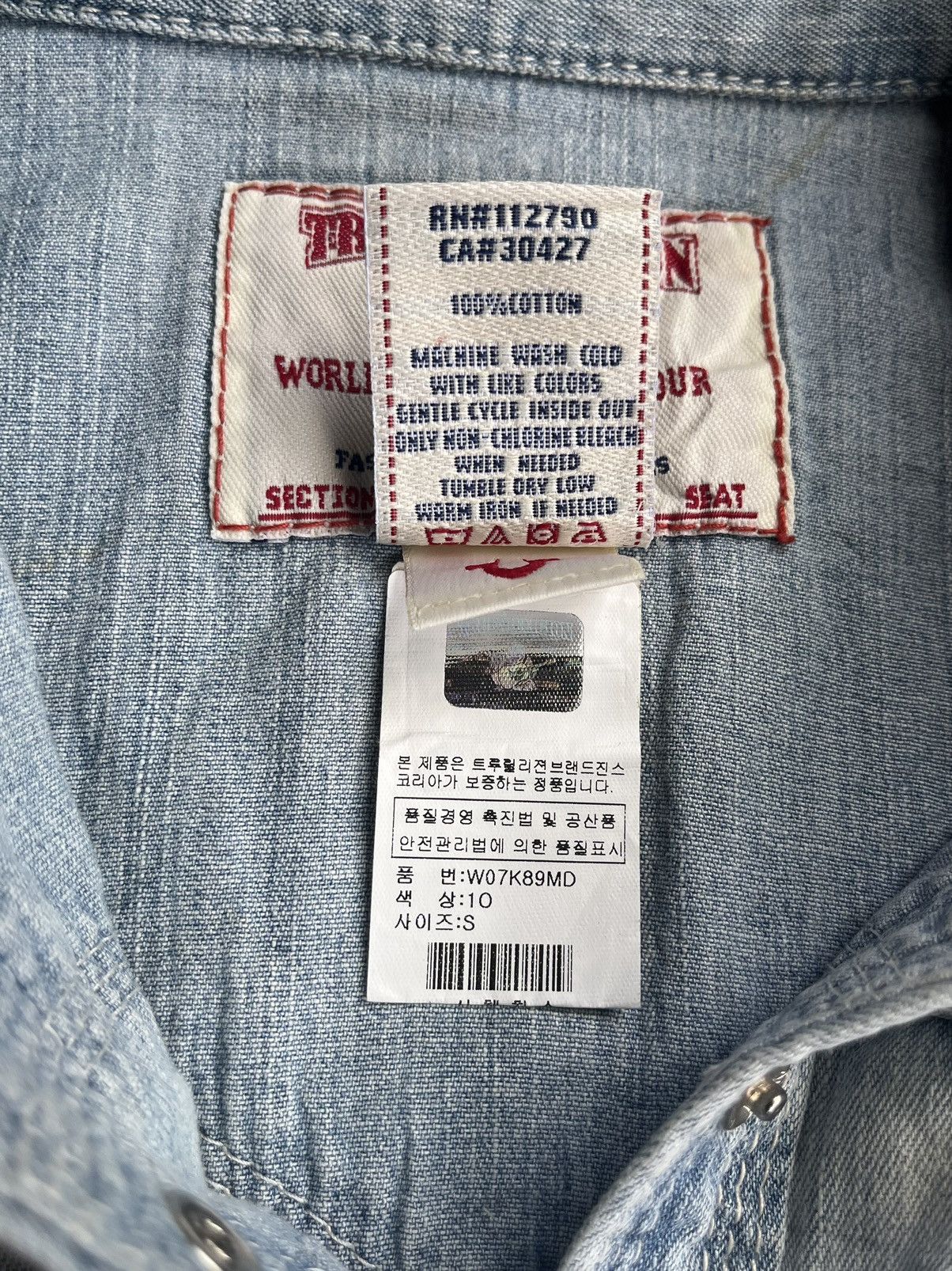 If Six Was Nine × Le Grande Bleu (L.G.B.) × True Religion TRUE RELIGION ROBE DISTRESSED DENIM BUTTON SHIRTS Size US S / EU 44-46 / 1 - 10 Thumbnail