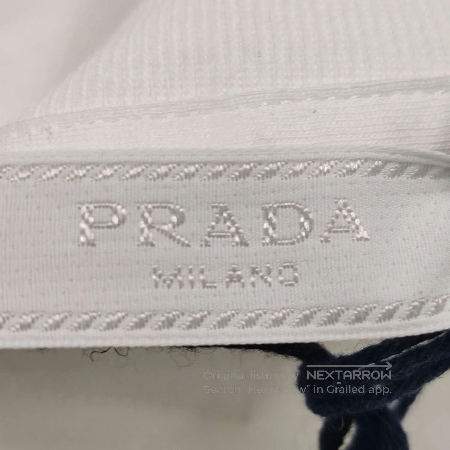 Prada Prada White Crewneck Long. Size US S / EU 44-46 / 1 - 2 Thumbnail