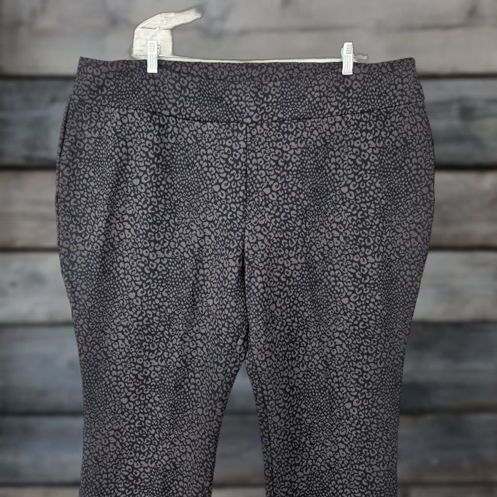 Soft Surroundings Soft Surroundings Womens Mini Boot Ponte Knit Pants Sz 3X Black Gray Pull On Size 40" / US 18 - 1 Thumbnail
