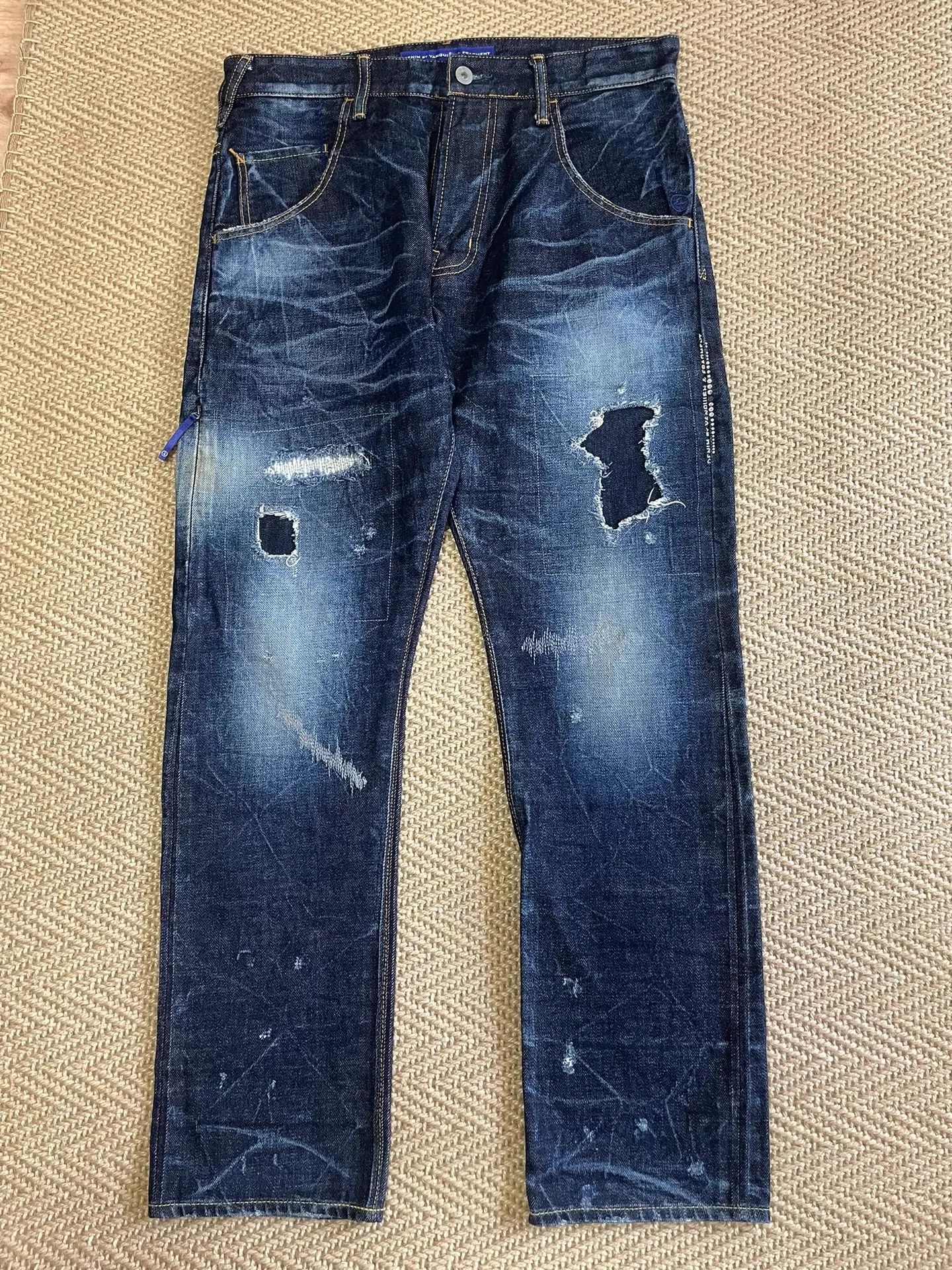 Vanquish VANQUISH & FRAGMENT Lightning Distressed W32 Jeans Size US 32 / EU 48 - 1 Thumbnail