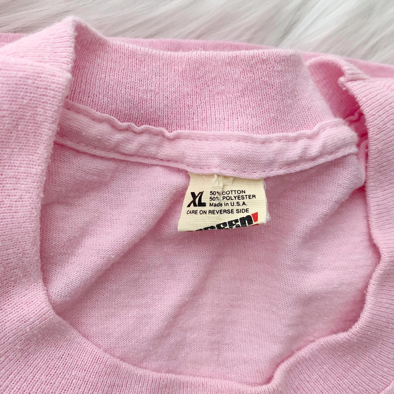 Designer Vintage Wisconsin Dells Pink Puffy paint t-shirt XL Size XL / US 12-14 / IT 48-50 - 8 Thumbnail