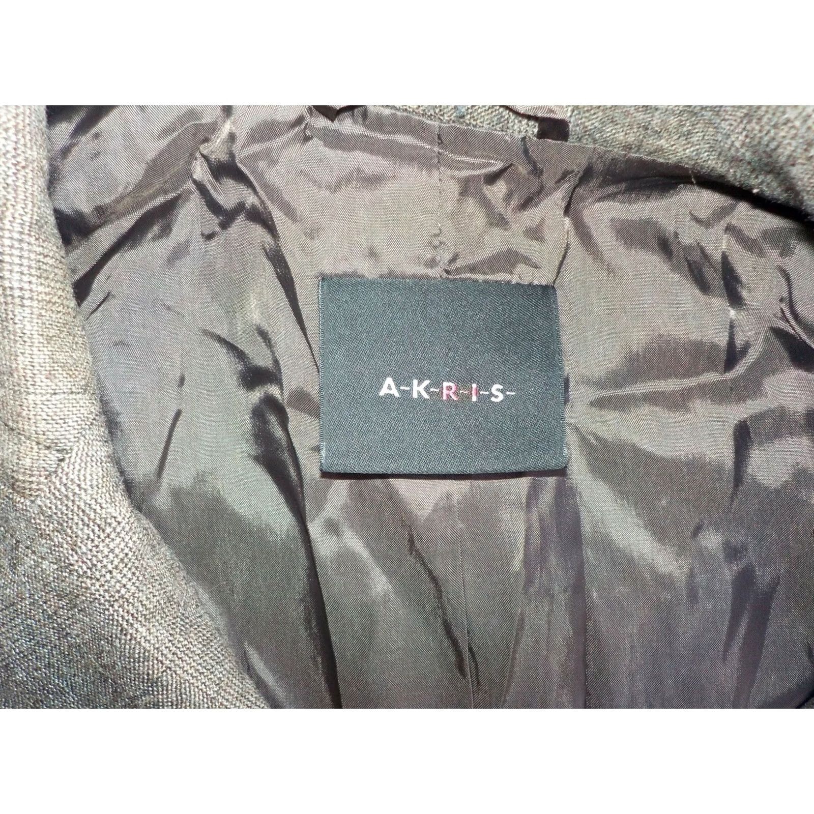 Akris VINTAGE AKRIS Plaid Belted Jacket Brown Wool 2 Snap Closure SZ 10 Women Blazer Hip Length Size L / US 10 / IT 46 - 6 Thumbnail