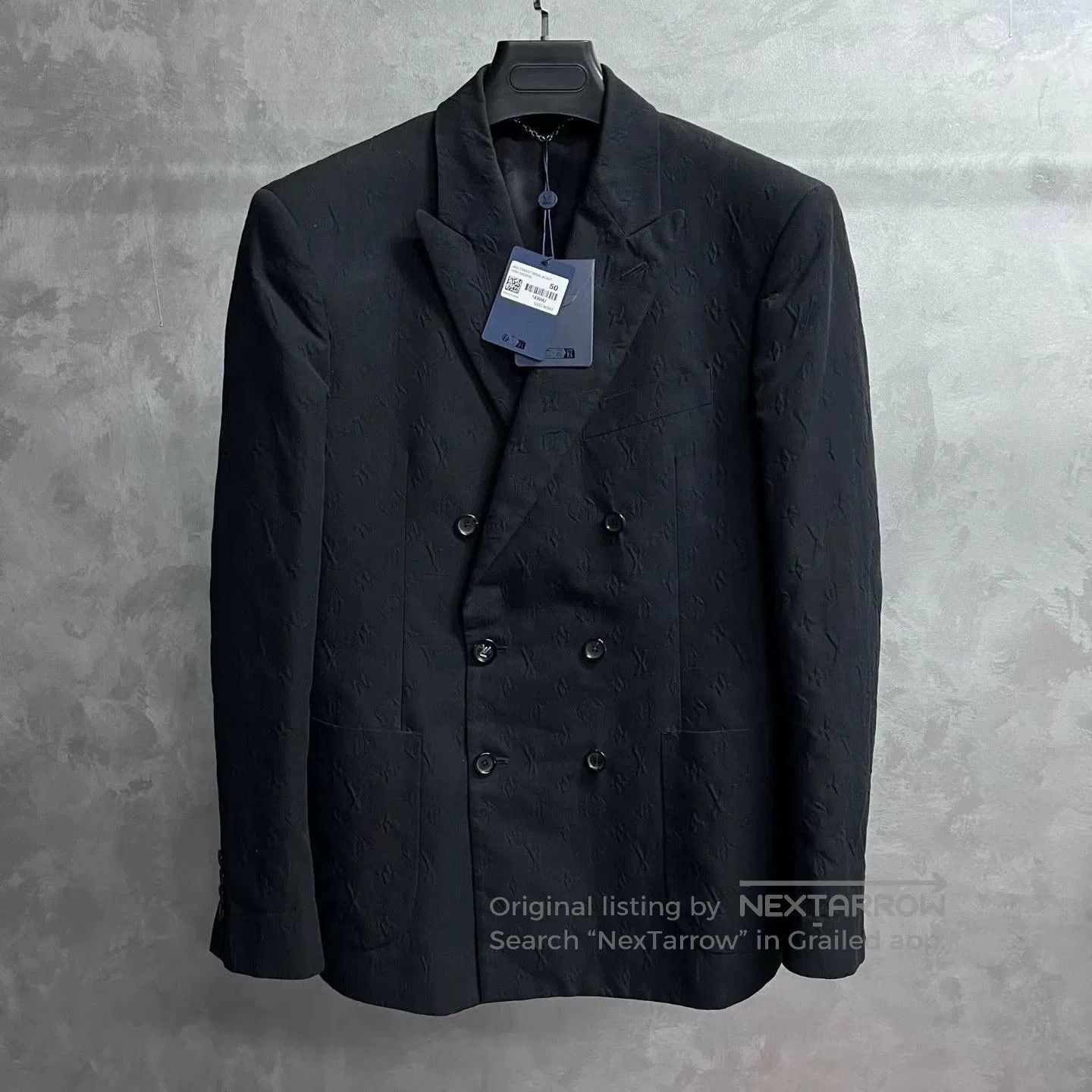 Louis Vuitton louis vuitton black double-breasted long coat. Size US L / EU 52-54 / 3 - 1 Thumbnail