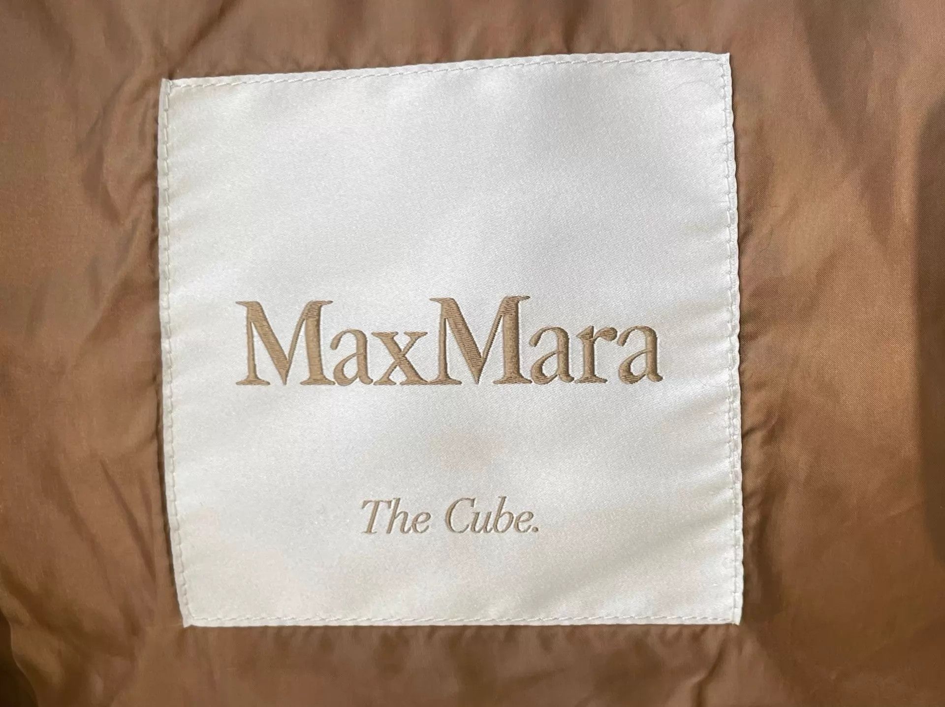 Max Mara MaxMara solid zipper hooded oversize puffer jacket Size L / US 10 / IT 46 - 5 Thumbnail