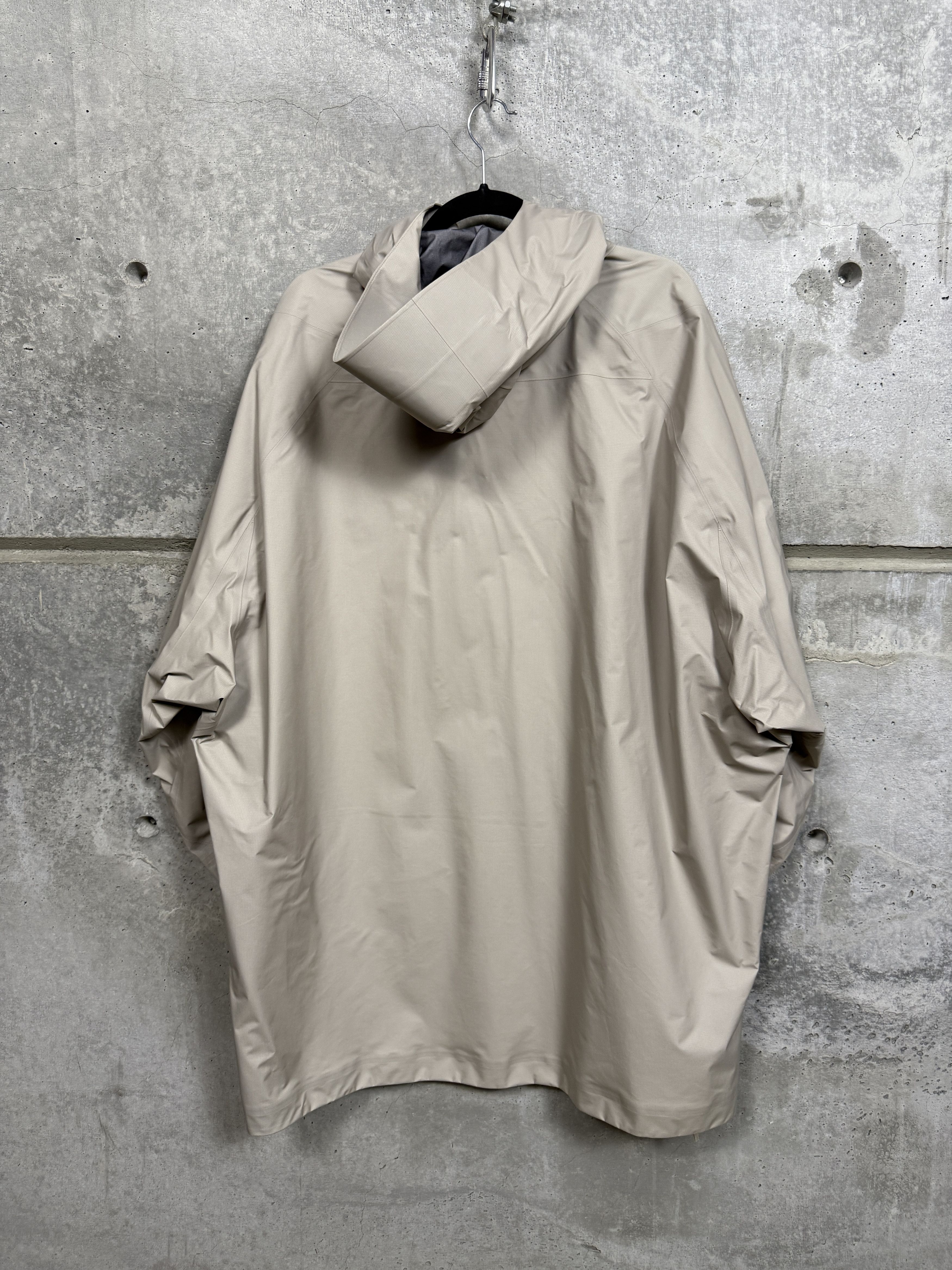 Veilance $750 Arc'Teryx Veilance Finite Rain Jacket Size ONE SIZE - 2 Thumbnail