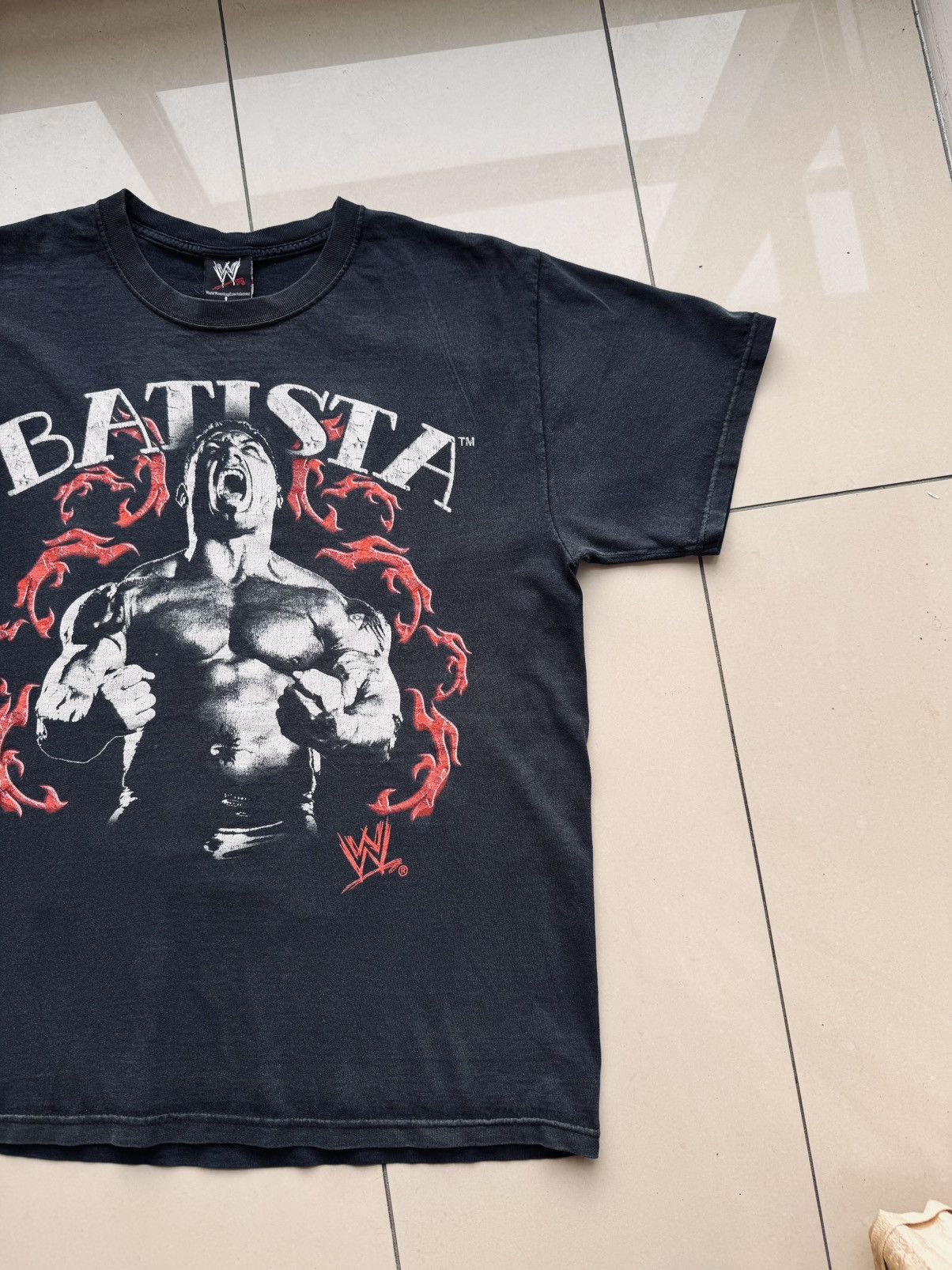 WWE Vintage 2007 WWE Batista Graphic Tee Shirt Size US L / EU 52-54 / 3 - 6 Thumbnail