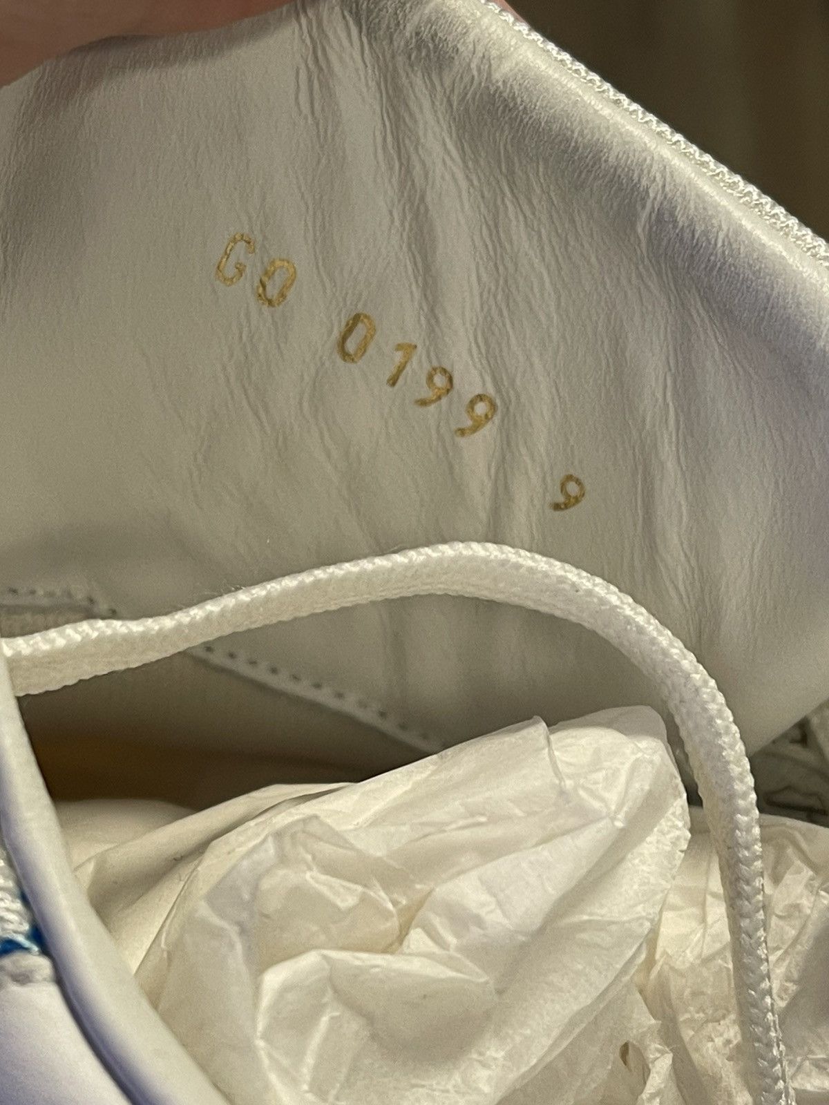 Louis Vuitton Size 10US/9LV - Louis Vuitton Run Away Sneaker White/Blue Size US 10 / EU 43 - 12 Thumbnail