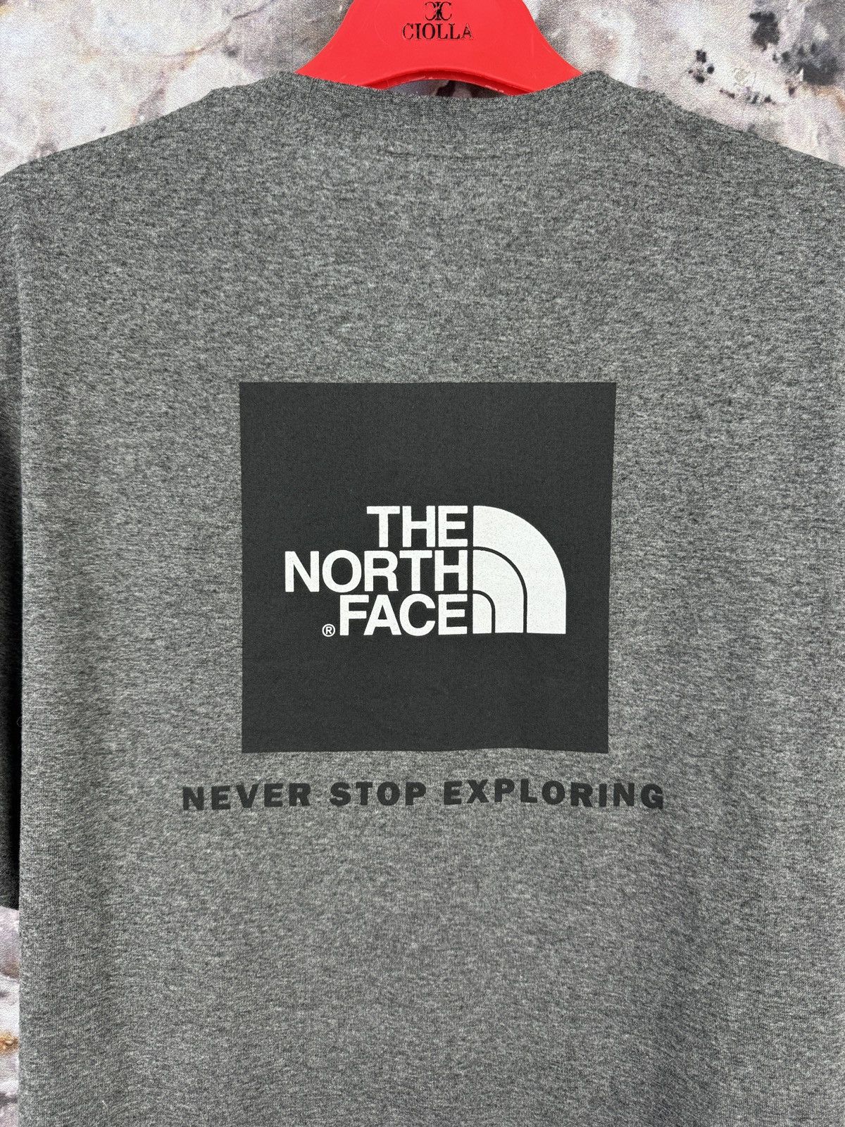 The North Face Men’s The North Face T-Shirt Grey Streetwear Size Medium Size US M / EU 48-50 / 2 - 15 Thumbnail
