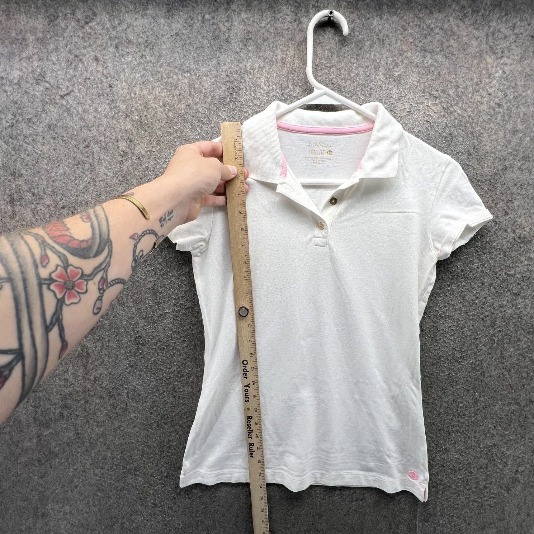 Lilly Pulitzer Lilly Pulitzer Luxletic Polo Shirt Womens XS White Short Sleeve Stretch Top Size XS / US 0-2 / IT 36-38 - 4 Thumbnail