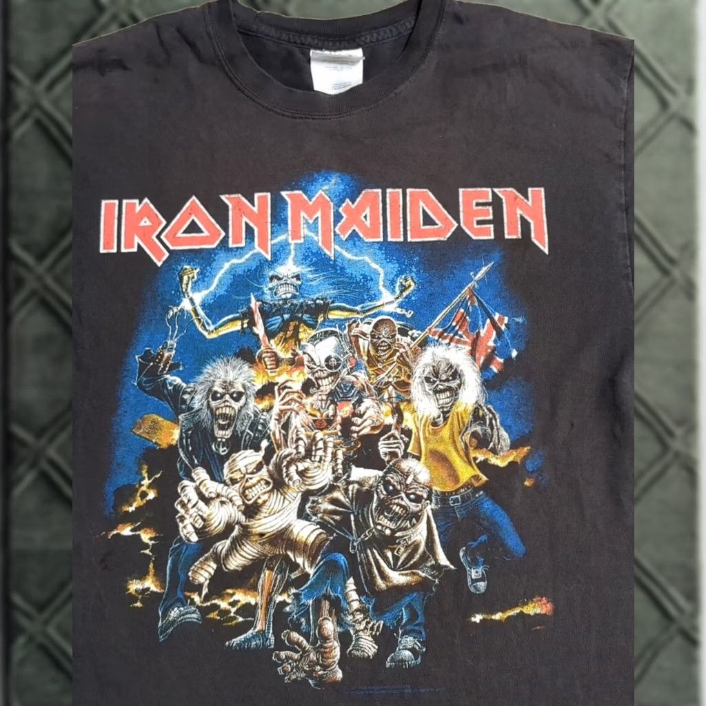 Hanes VINTAGE Iron Maiden Concert Tour Band T-Shirt "Best of the Beast" Black M Faded Mens Size US M / EU 48-50 / 2 - 1 Thumbnail