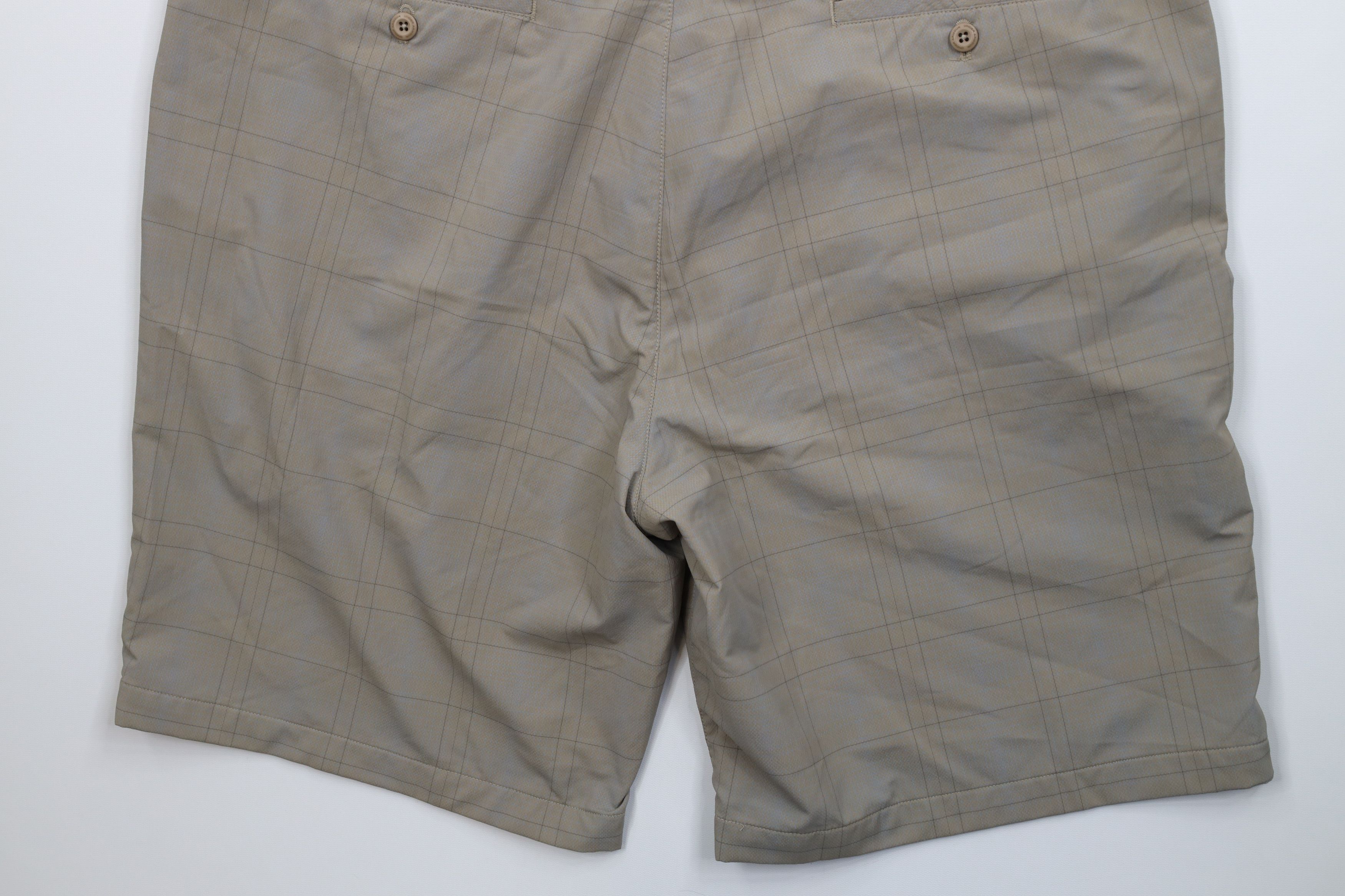 Under Armour Vintage Under Armour Golfing Golf Chino Shorts Gray Plaid Size US 40 / EU 56 - 12 Thumbnail