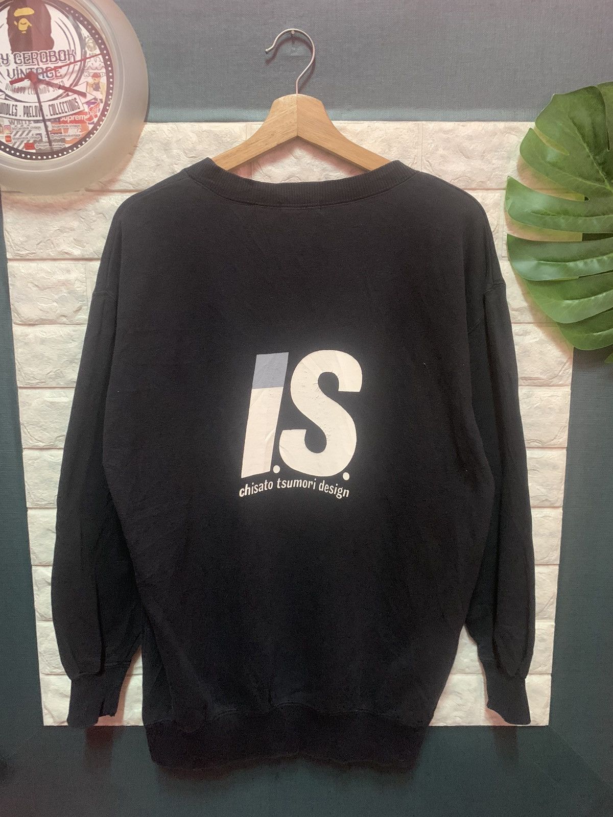 Issey Miyake × Tsumori Chisato × Vintage VINTAGE!! Sweatshirt ISSEY MIYAKE Big Logo Size US L / EU 52-54 / 3 - 1 Thumbnail
