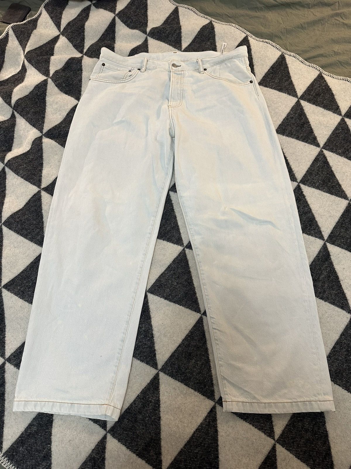 image of Acne Studios Vanilla Beach Toj 1991 Jeans in Light Blue, Men's (Size 34)