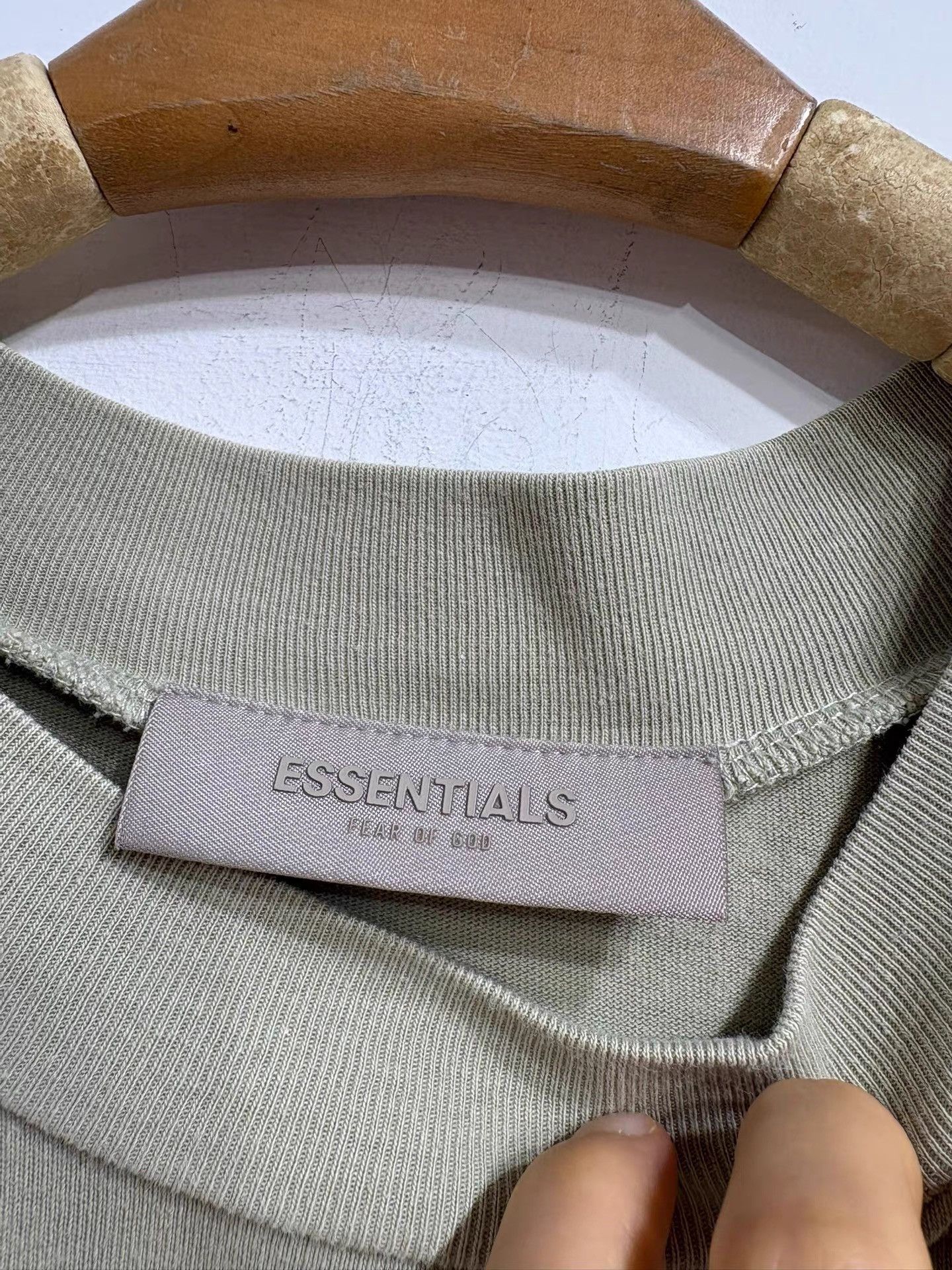 Essentials Essentials Men's Short Sleeve K29 Size US XS / EU 42 / 0 - 3 Thumbnail