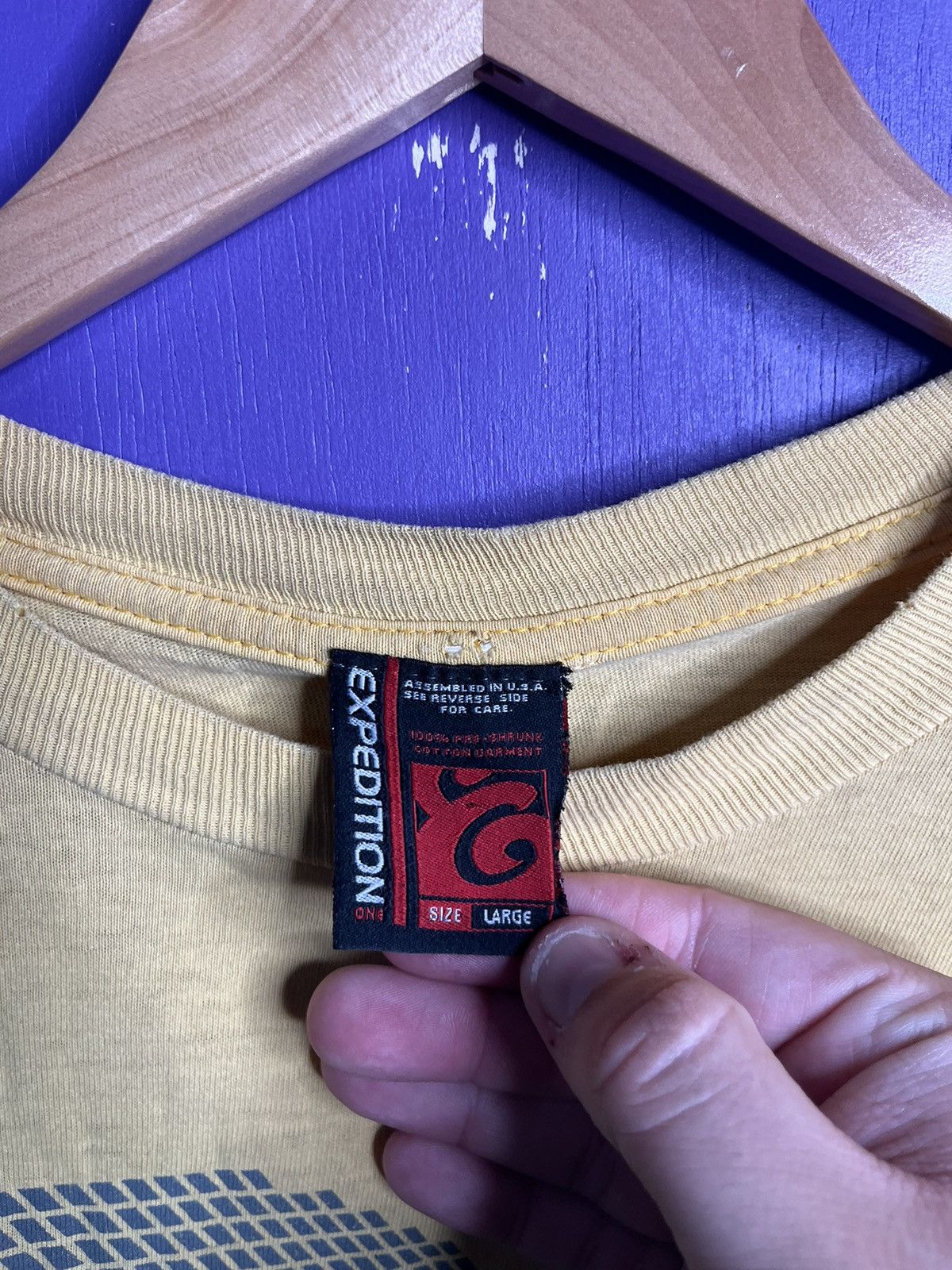 Vintage Vintage 00s Expedition skatewear logo t-shirt Size US L / EU 52-54 / 3 - 4 Thumbnail