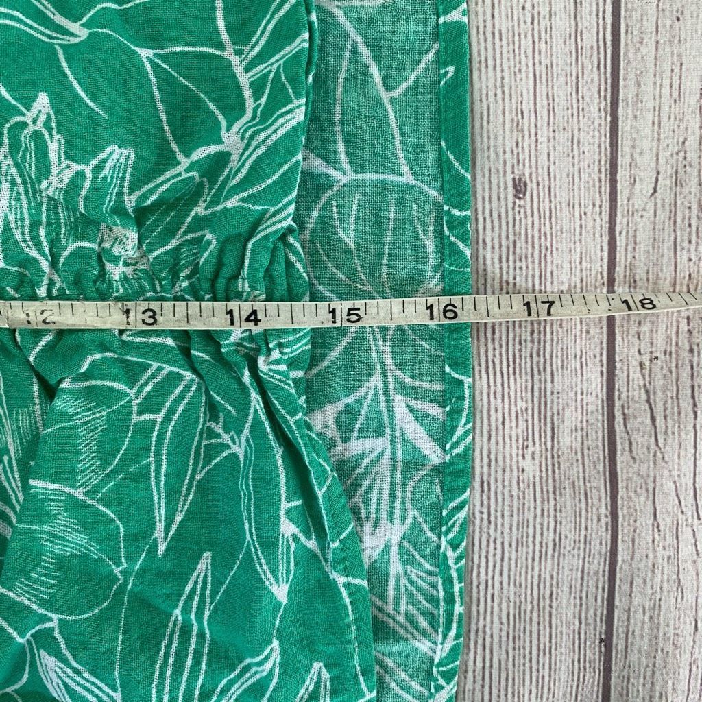 Other ANA women XS ruched front tank crop top green and white desi Size XS / US 0-2 / IT 36-38 - 9 Thumbnail