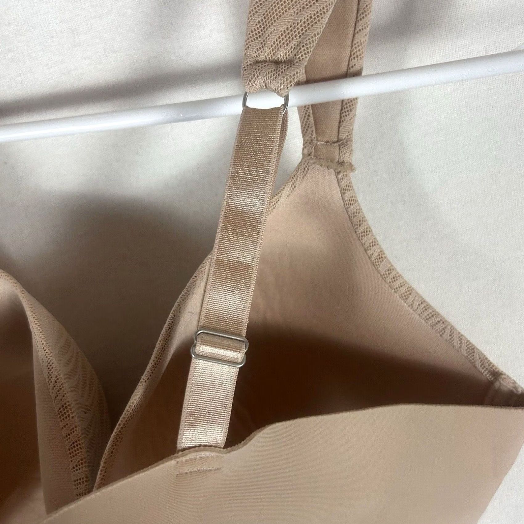 Vince Camuto Vince Camuto Bra 42D Tan Underwire Balconette Bra Women 42D Underwired Adjustable Strap Ladies SexY Bi-color brown Size ONE SIZE - 7 Thumbnail