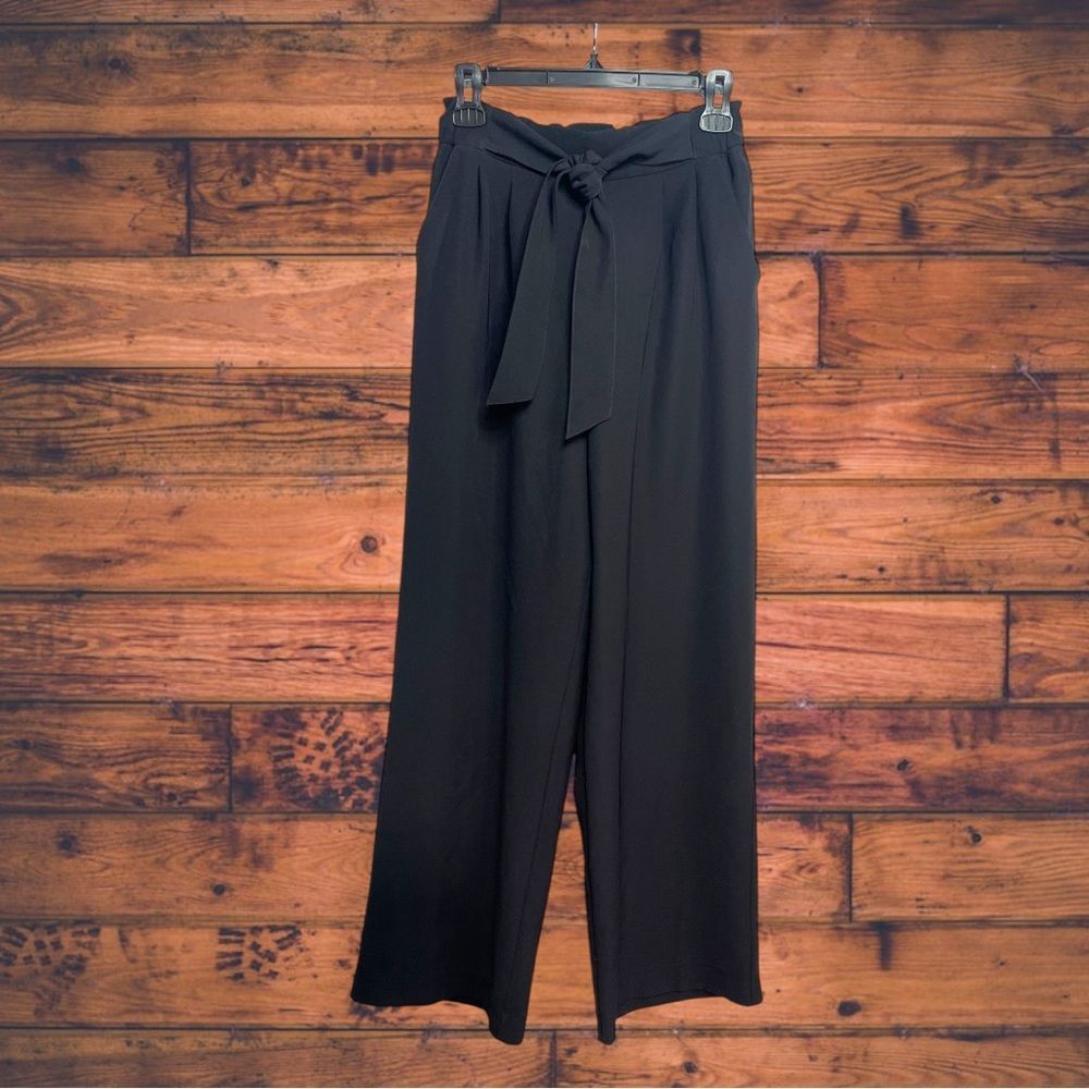 Lululemon Lululemon Noir Pants Black Trouser Size 6 Size 28" / US 6 / IT 42 - 1 Thumbnail
