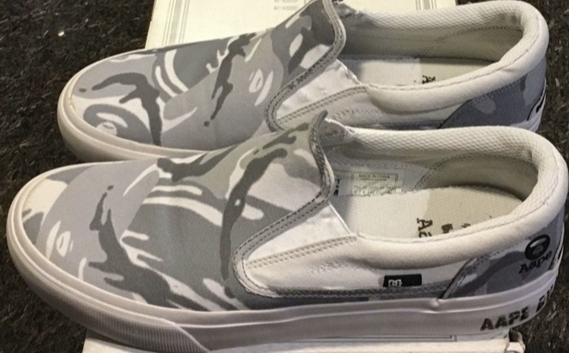 Bape × DC Bape Aape x DC camo low top slip on Bapestas Size US 9 / EU 42 - 2 Thumbnail