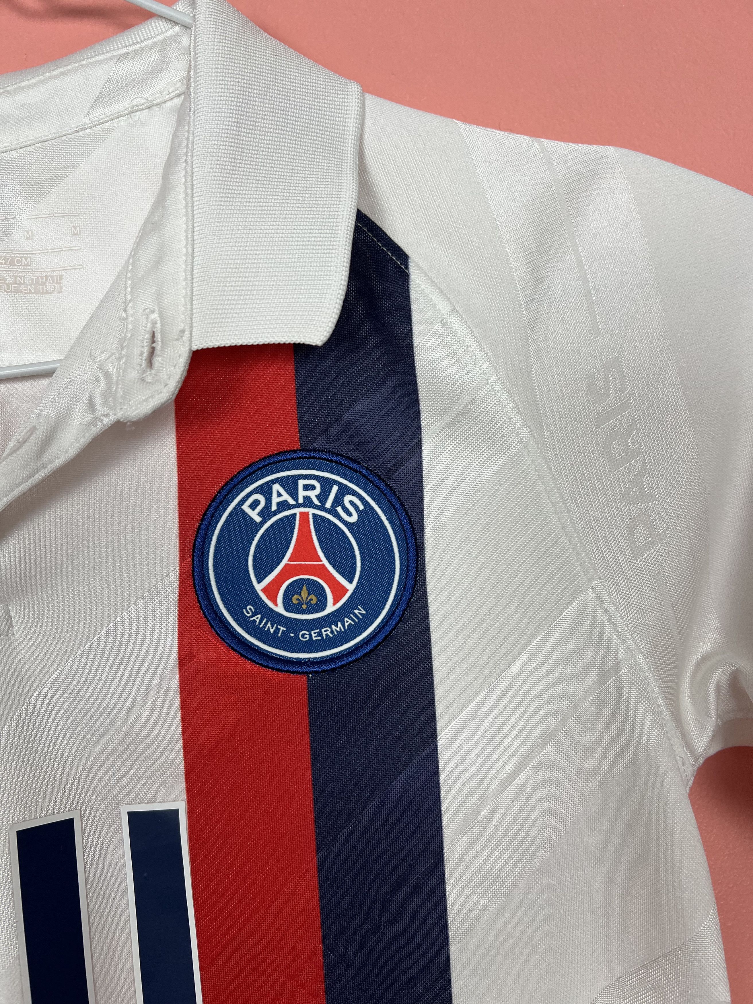 Nike nike PSG Paris saint-germain kids teen Mbappe soccer jersey Size US M / EU 48-50 / 2 - 6 Thumbnail