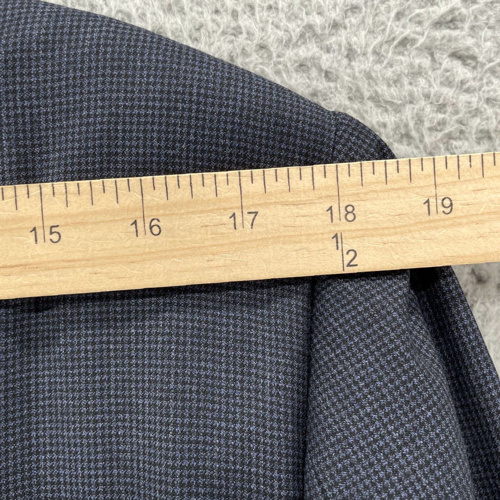 Vintage Turnbury Blazer Men 40R Navy Wool Single-Breasted Notch Lapel 2-Button 90s Formal Business 90s Style Shirt? Size 40R - 6 Thumbnail