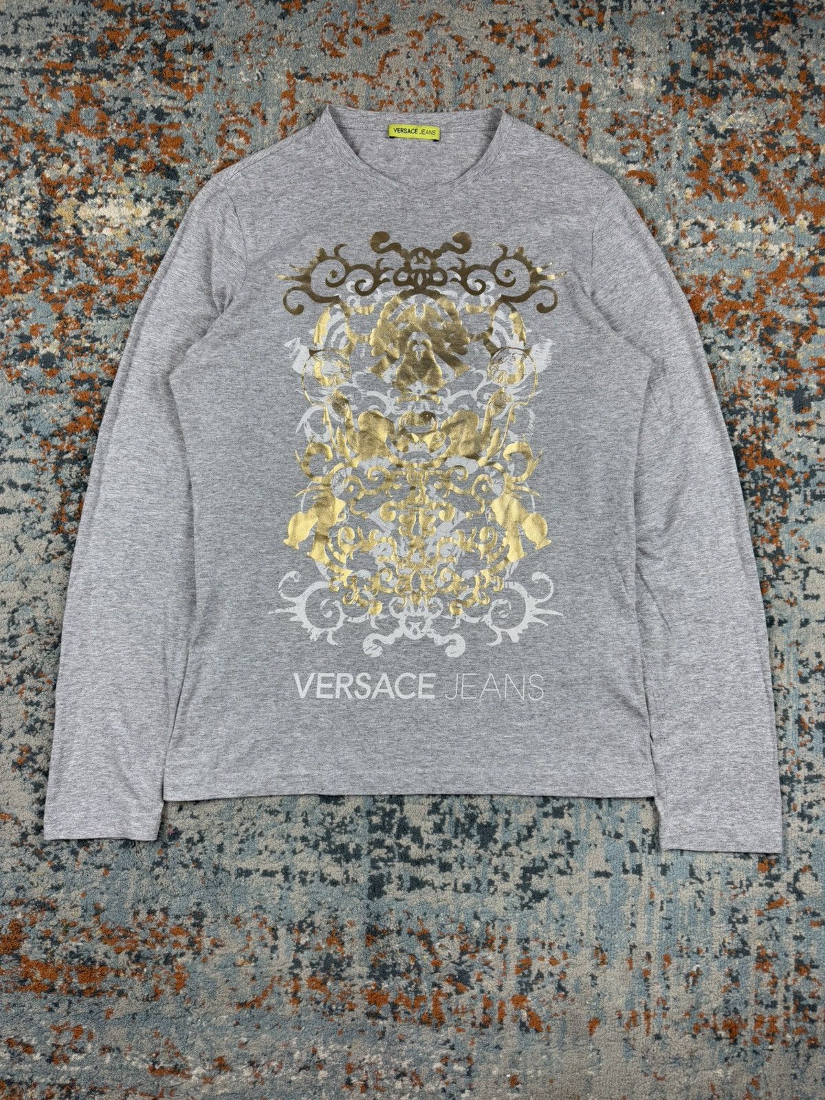 Versace Jeans Couture vintage y2k Versace Jeans gold baroque print long sleeve tee Size US L / EU 52-54 / 3 - 1 Thumbnail