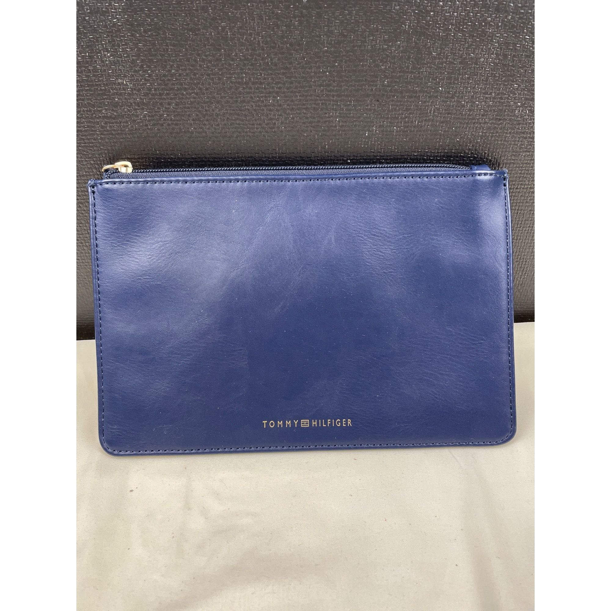 Tommy Hilfiger Tommy Hilfiger Women's Navy Blue Clutch Bag Zipper closure S Size ONE SIZE - 1 Thumbnail