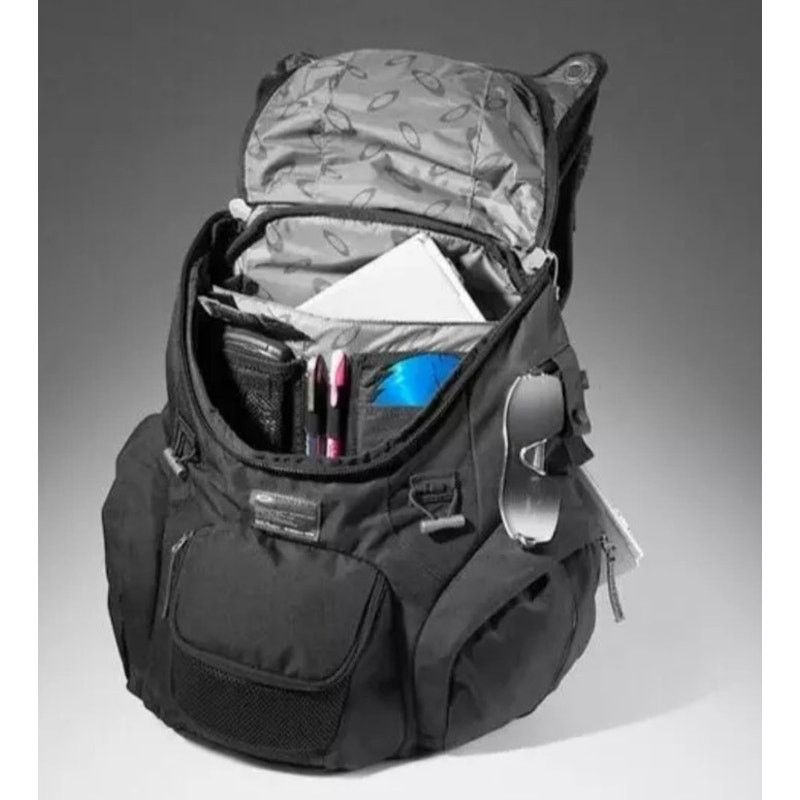 Oakley NWT Oakley Black Panel Back Pack Bag VW Tactical Field Gear Size ONE SIZE - 3 Thumbnail