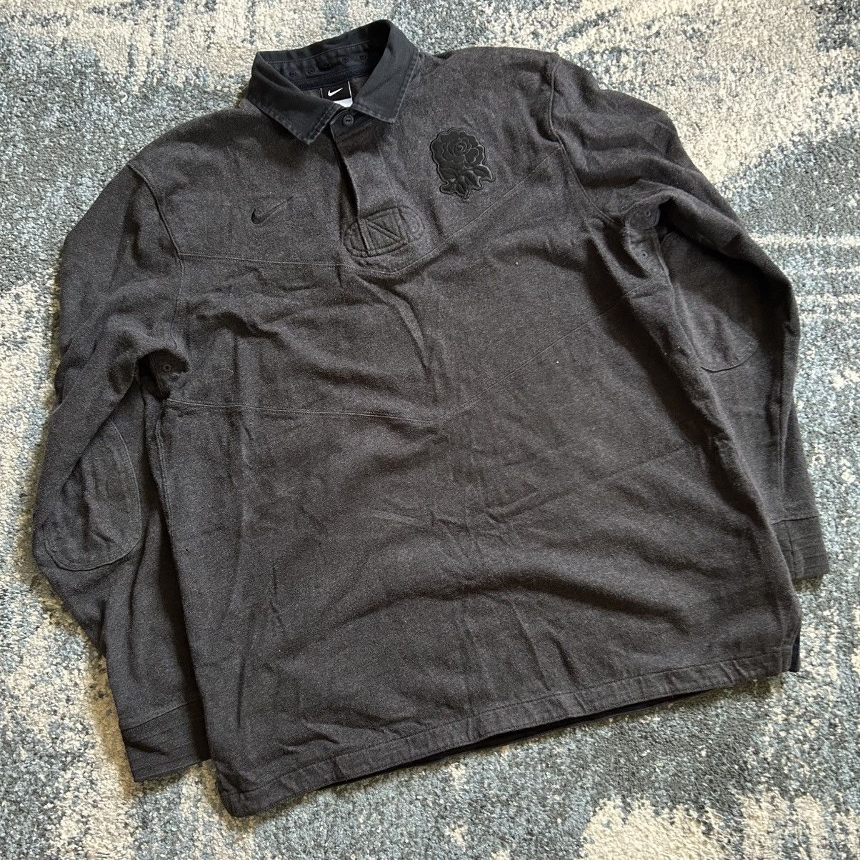 Nike 2012 ENGLAND ALL BLACK ROSE L/S RUGBY TOP Y2K ANTHRACiTE Size US XL / EU 56 / 4 - 16 Thumbnail