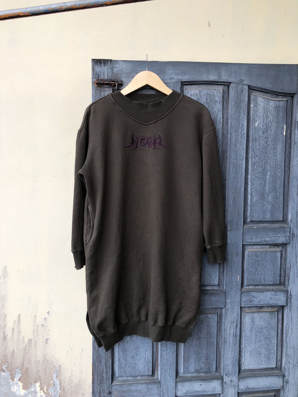 If Six Was Nine Peacebird Street Bat Devil Night Explore Darkness Embroidery Size M / US 6-8 / IT 42-44 - 2 Thumbnail