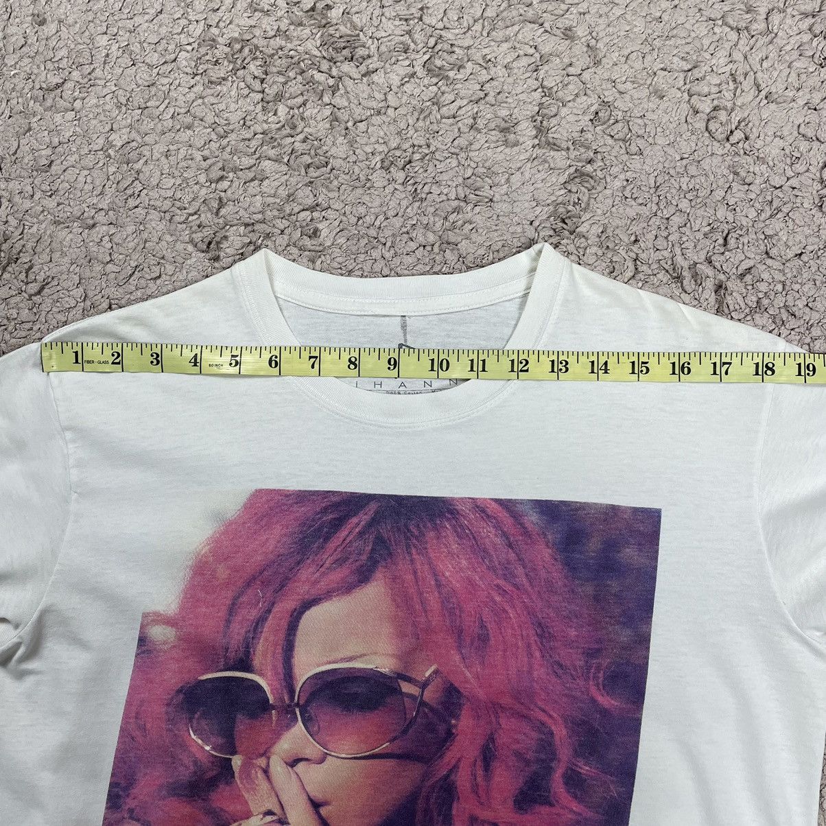 Band Tees Rihanna 2011 Photo T-shirt Size M / US 6-8 / IT 42-44 - 15 Thumbnail