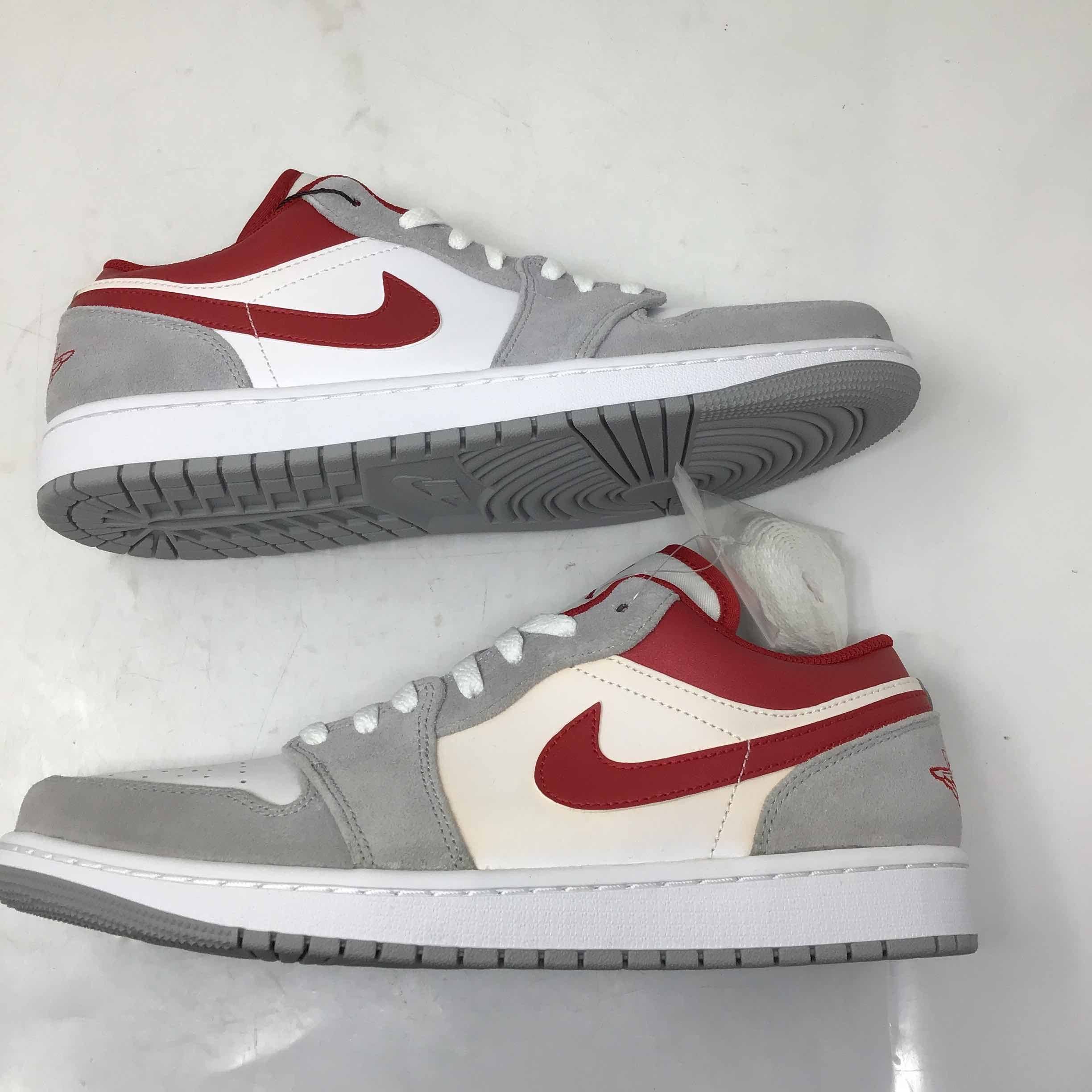 Air Jordan Low SE Light Smoke Grey Gym Red